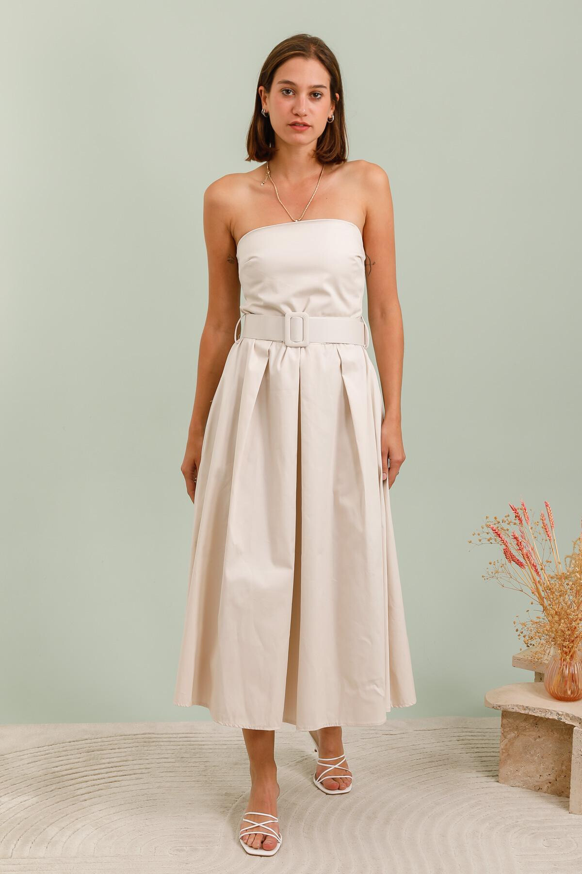 Grossista LAFÉEROSE - Abito bustier in cotone fluido trapezoide su cintura e tasche laterali - chic
