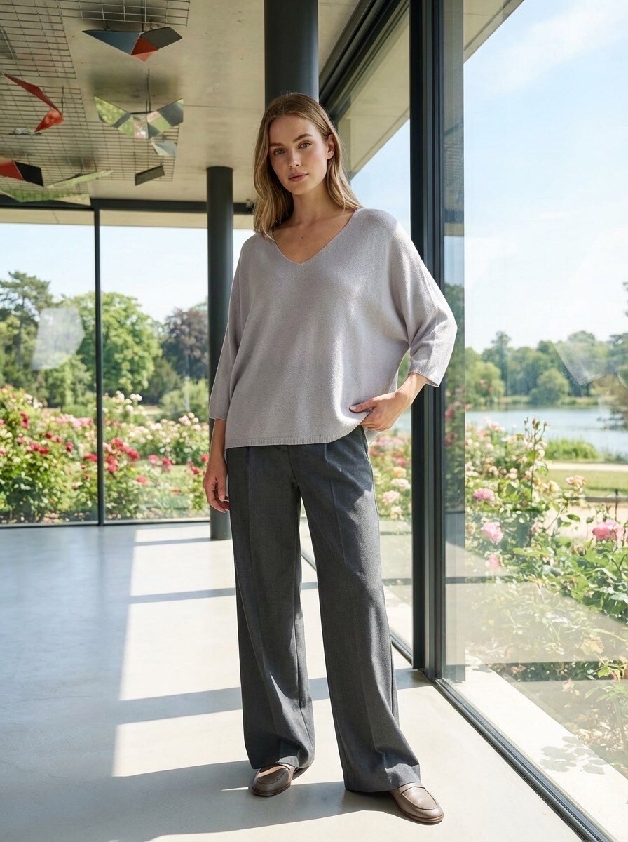 Grossiste LAFÉEROSE - Top - Pull fin léger en modal doux col V à manches 3/4 style chauve souris