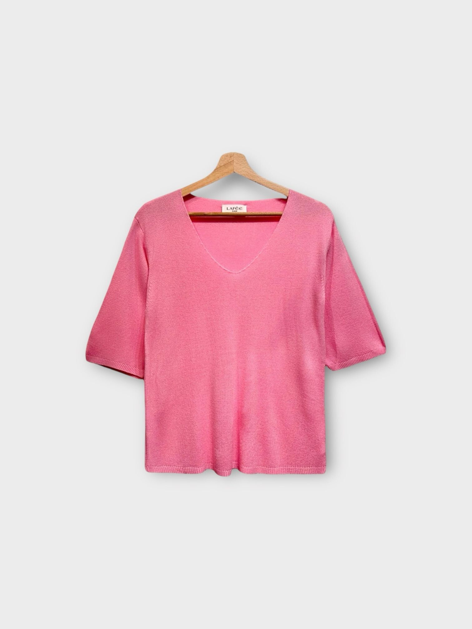 Wholesaler LAFÉEROSE - Top soft sweater in modal fine mesh plain V-neck with half-length handle basic casual