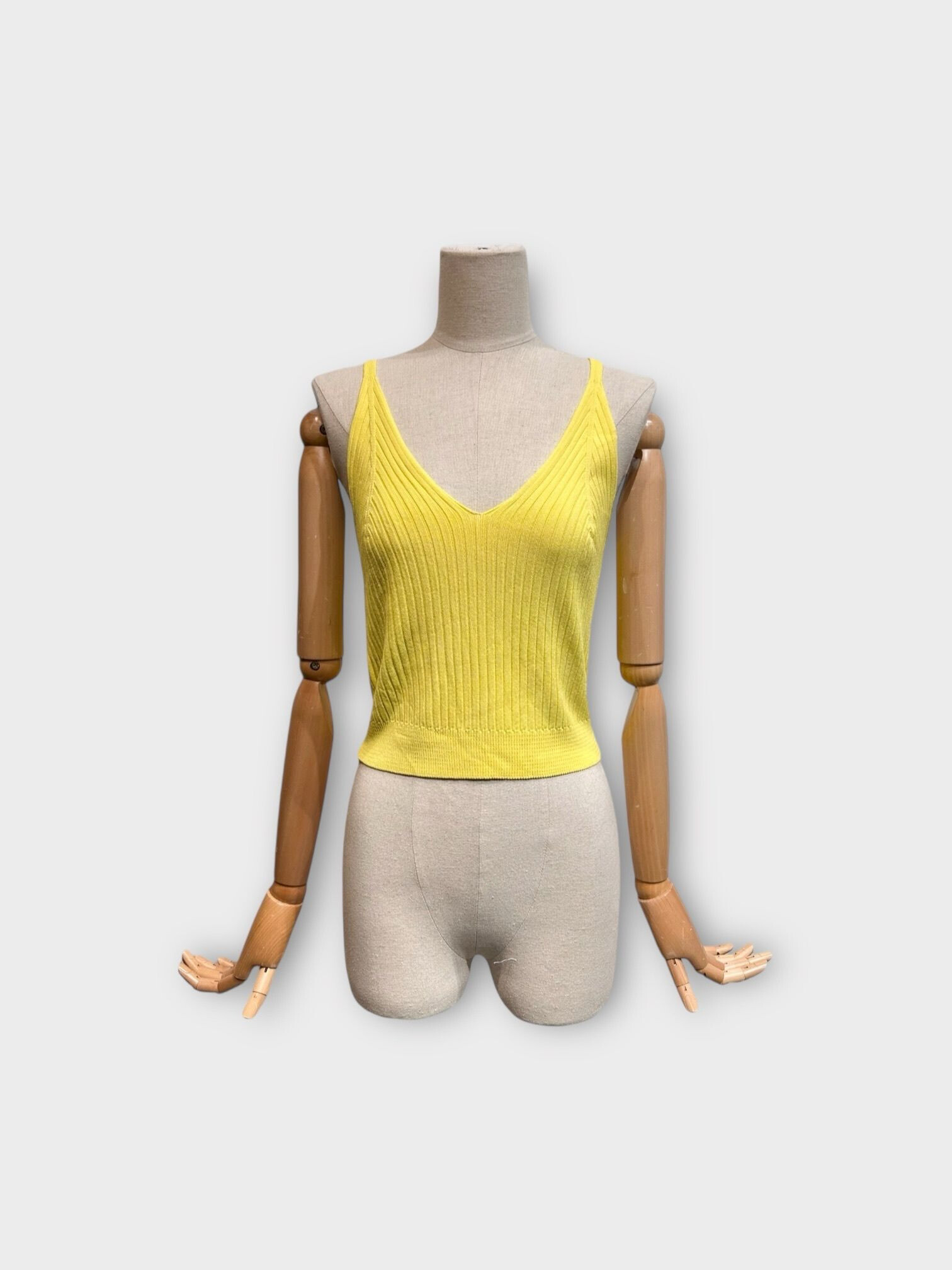 Wholesaler LAFÉEROSE - Top tank top in ribbed viscose V -neck with very elastic fine strap