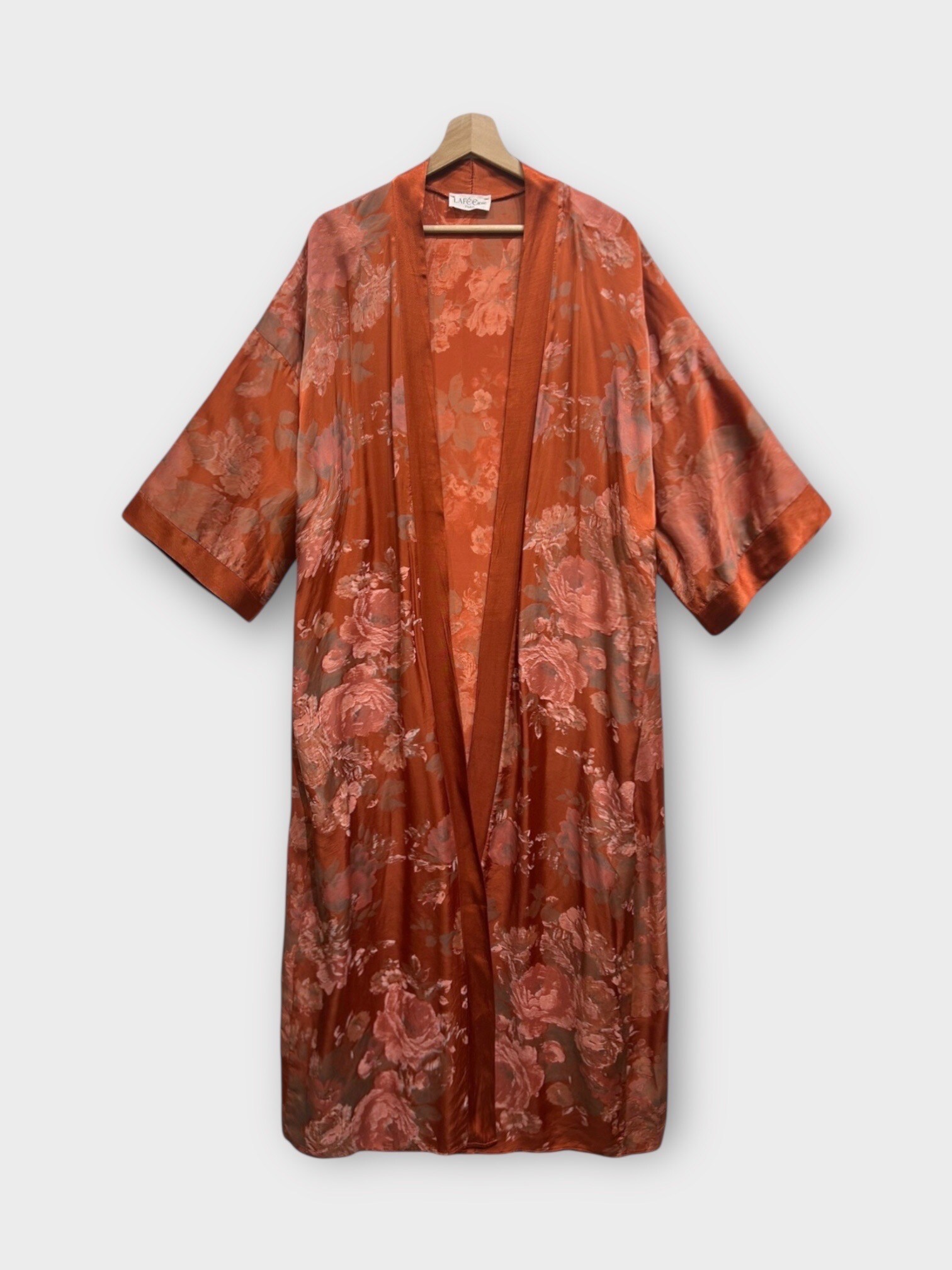 Grossiste LAFÉEROSE - Kimono 100% viscose fluide imprimé fleurs