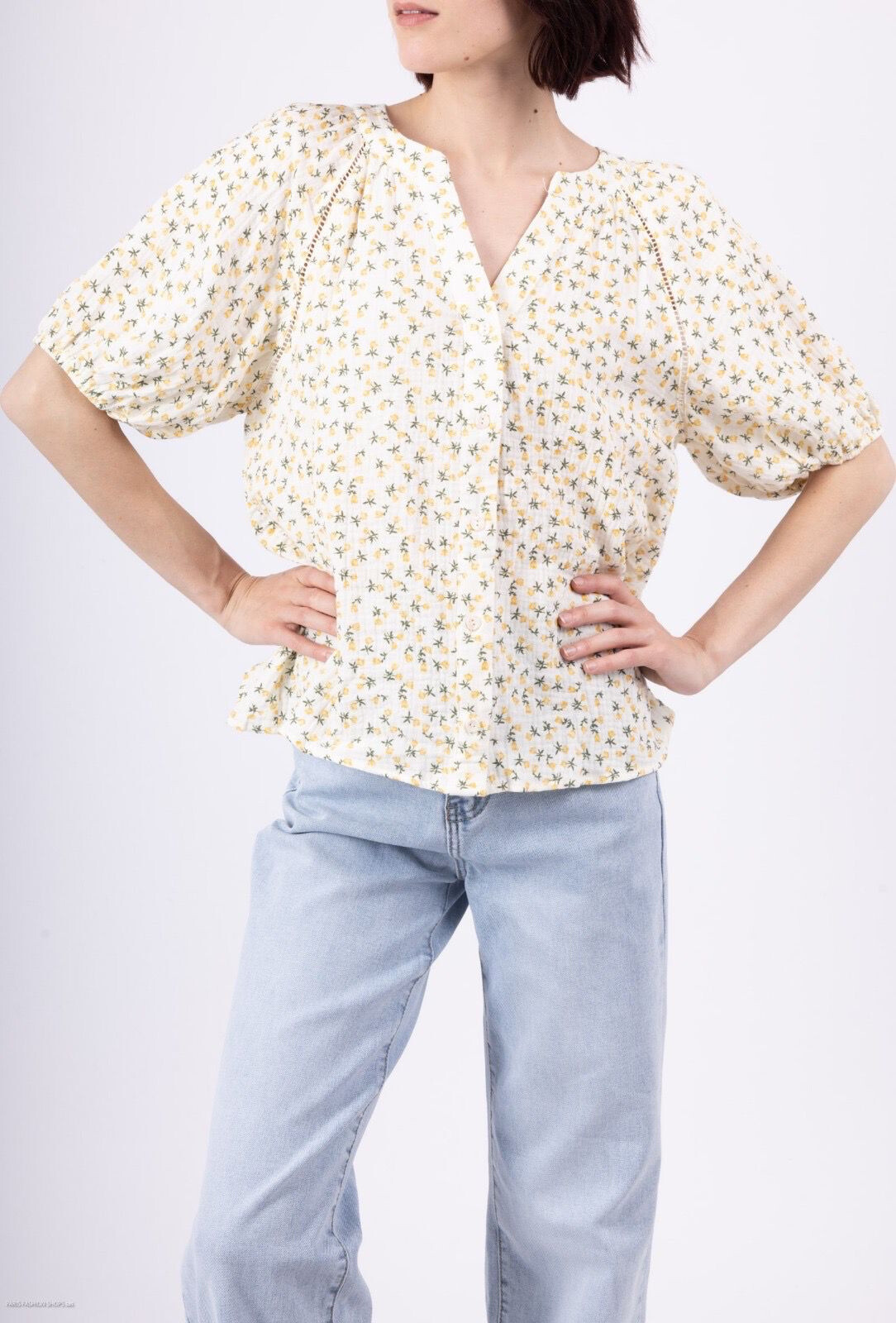 Grossiste LAJOLY - Blouse fleurie manches courtes