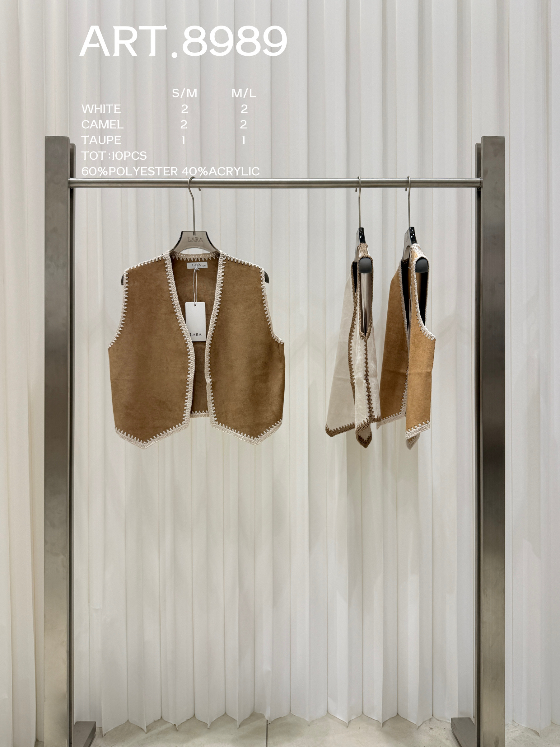 Wholesaler LARA - Vest with finished edges