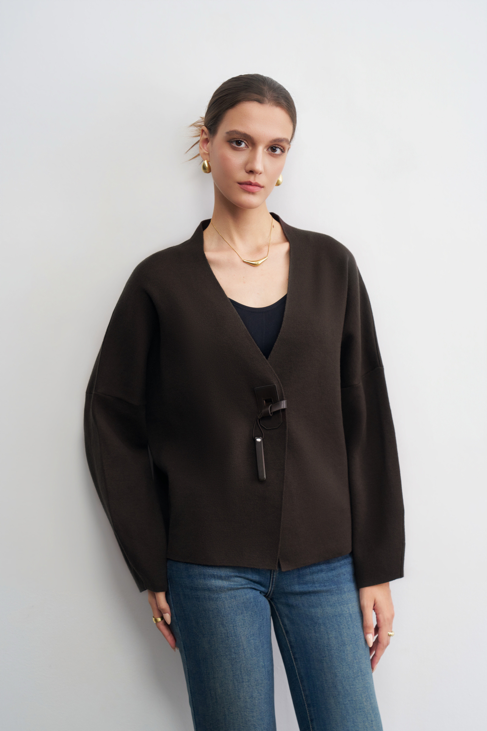 Wholesaler LARA - LONG-SLEEVED CARDIGAN WITH BUCKLE CLOSURE