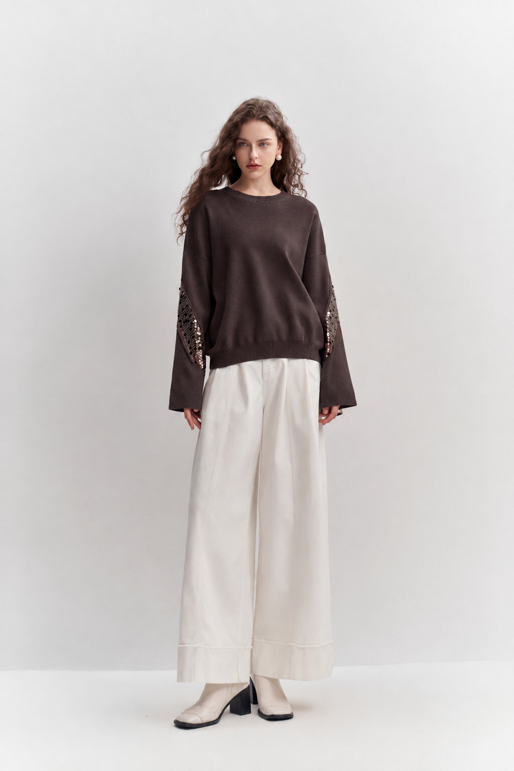 Wholesaler LARA - LONG-SLEEVE TOP WITH SEQUIN APPLICATIONS ON THE SLEEVES