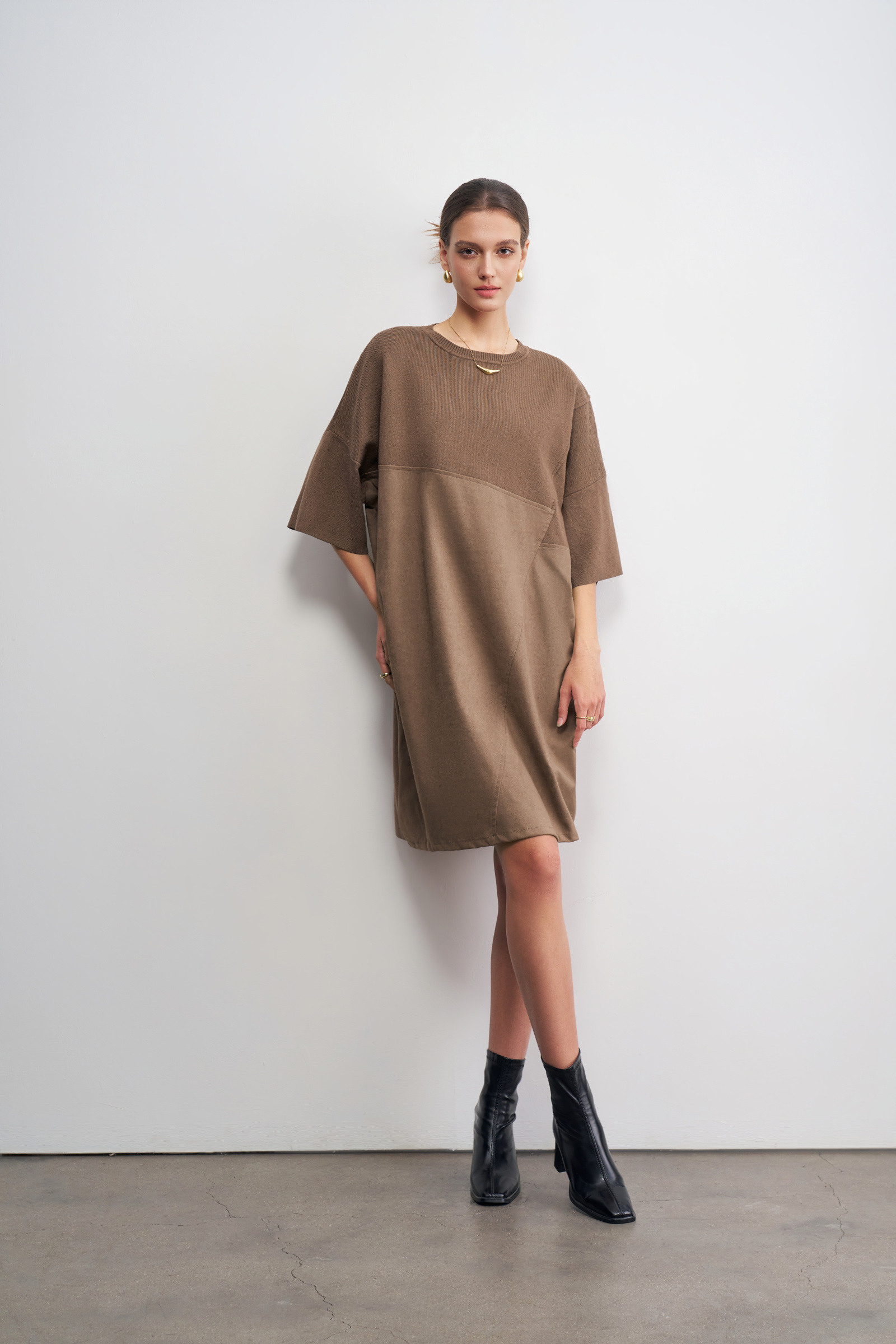 Wholesaler LARA - BIOMATERIAL DRESS WITH SHORT SLEEVES AND CREW NECK