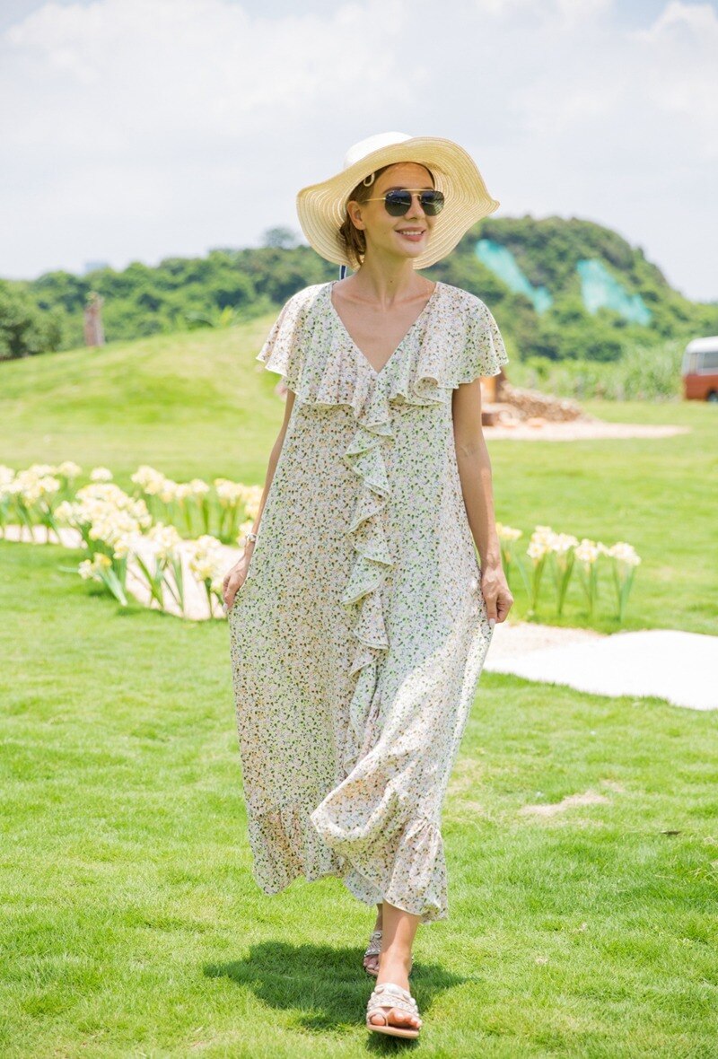Wholesaler LAST QUEEN OUTLET - Long bohemian print dress with V-neck