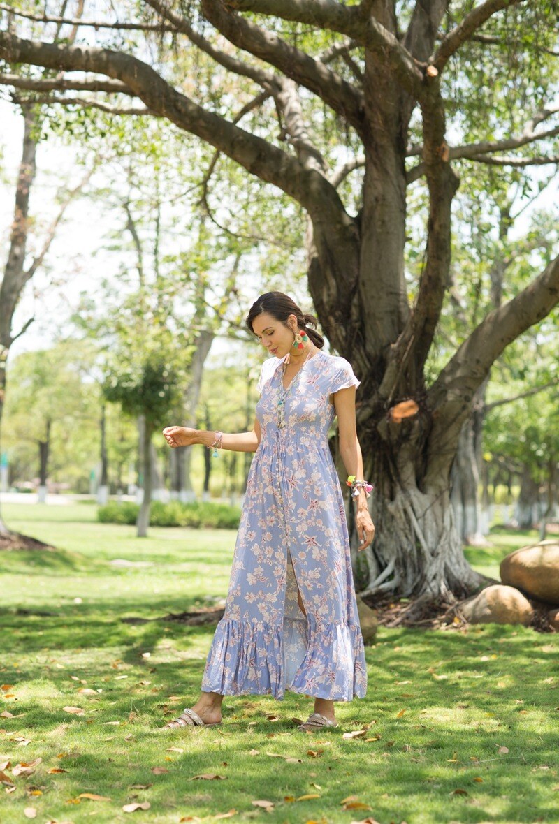 Grossiste LAST QUEEN OUTLET - Robe longue à imprimé bohème boutonnée devant