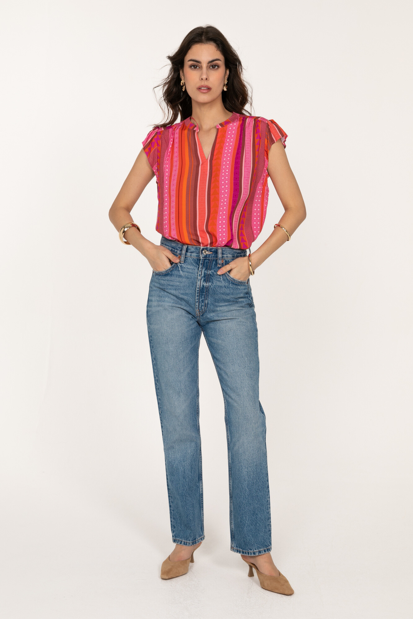 Wholesaler LAST QUEEN OUTLET - Right top to short sleeves and V -neck