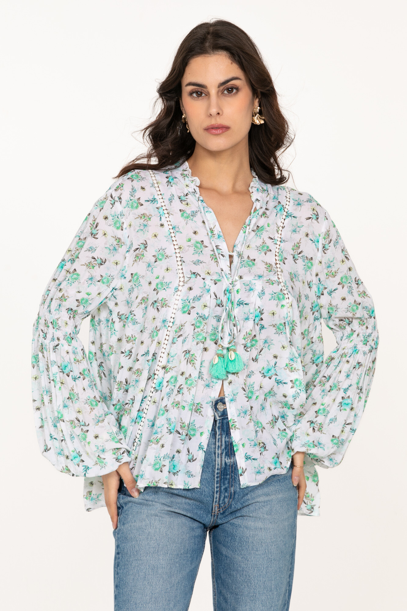 Großhändler Last Queen - Bluse mit V-Ausschnitt und Bindebändern mit Pompons und Muscheln