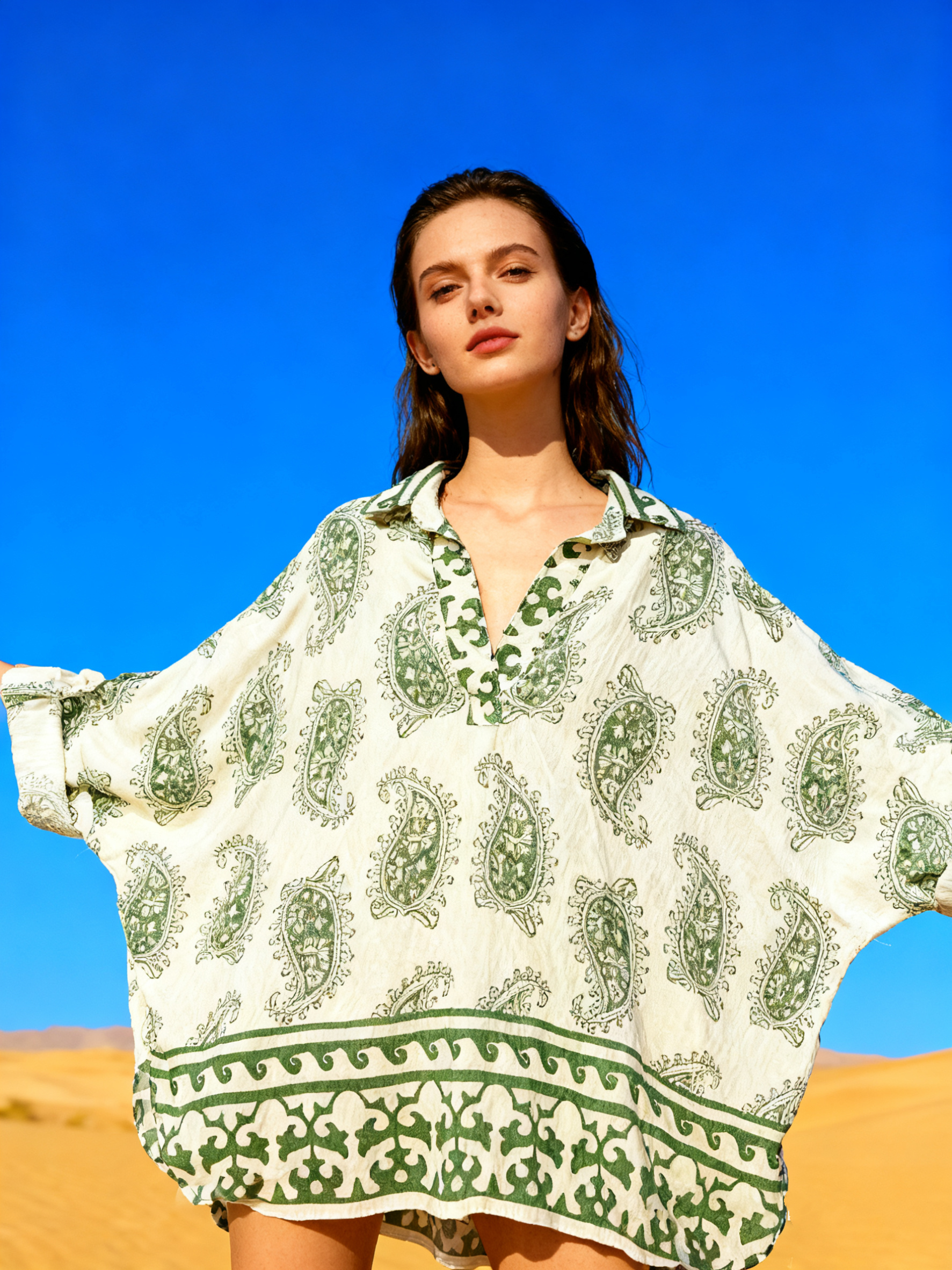 Wholesaler Last Queen - Flowy Paisley print shirt, flared cut, batwing sleeves