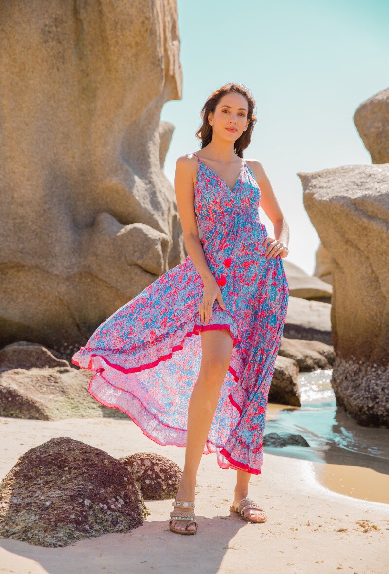 Grossiste Last Queen - Robe longue à bretelles fines avec imprimé et décolleté