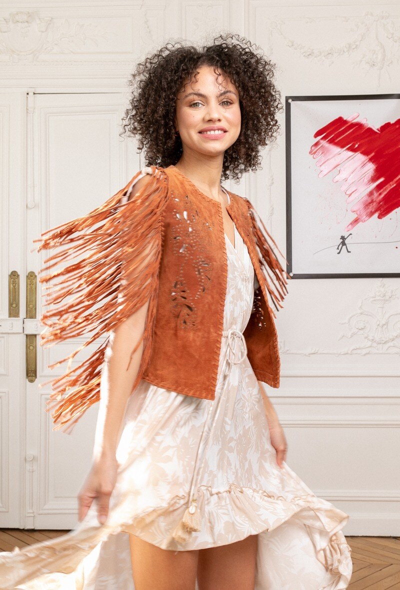 Großhändler LAST QUEEN OUTLET - Tailliertes Wickelkleid mit Blumendruck, Rüschendetail