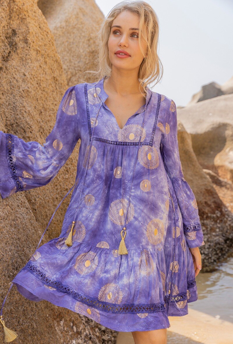Wholesaler Last Queen - Mid-length dress printed with gold effect, flared sleeves