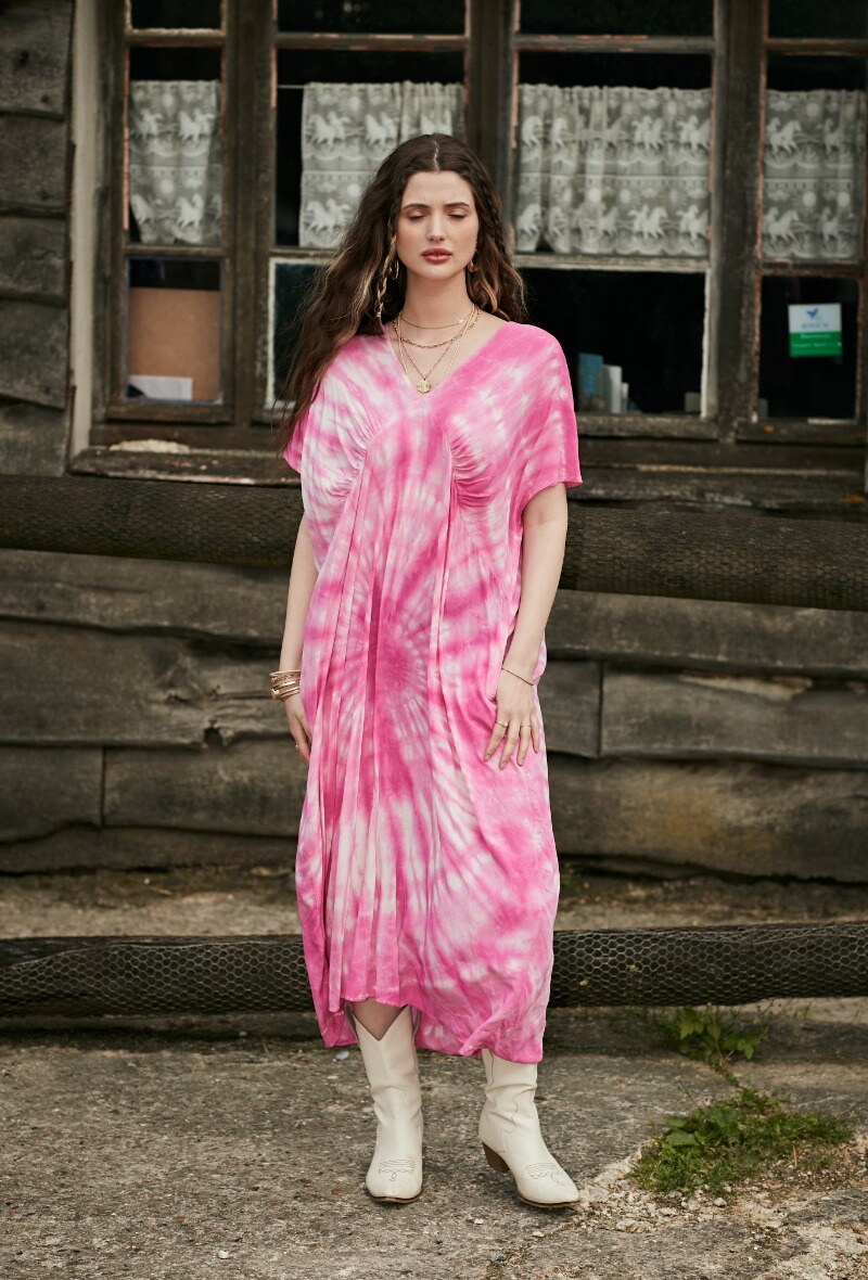 Grossista LAST QUEEN OUTLET - Abito fluente tie-dye, taglio a ruota con scollo a V