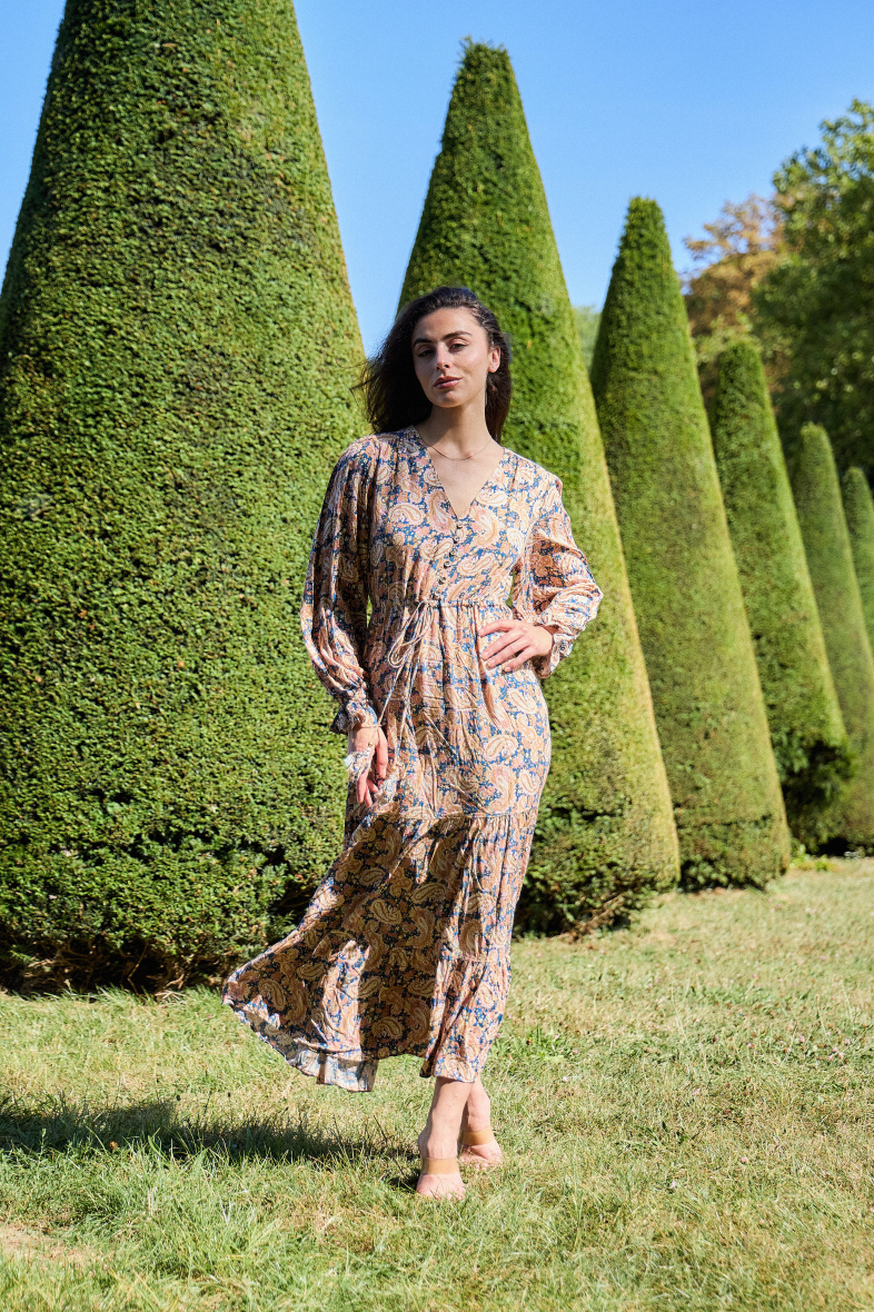 Wholesaler LAST QUEEN OUTLET - Long printed dress with LUREX drawstring with bells