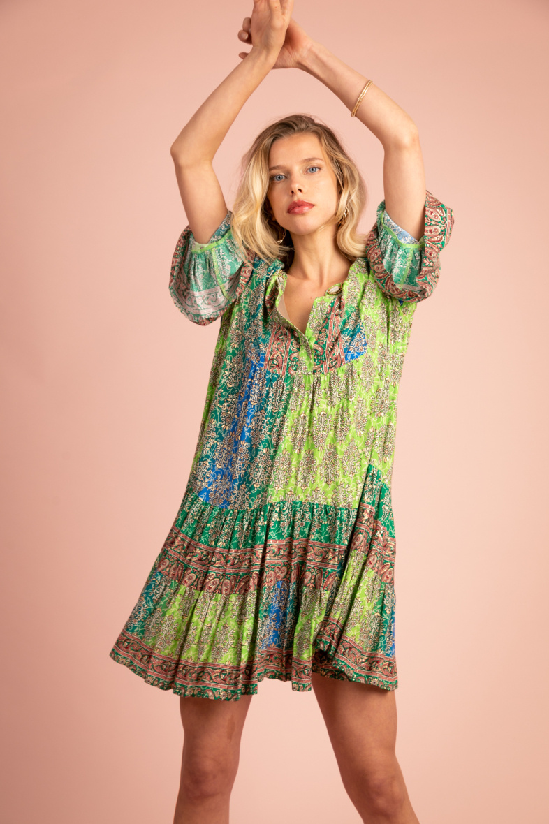 Wholesaler LAST QUEEN OUTLET - Seashell-embroidered tunic dress with gilding effect