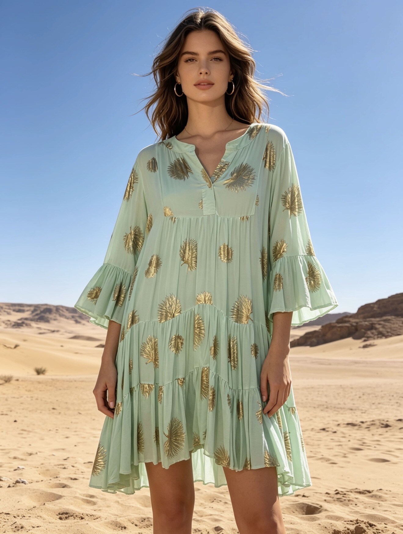 Mayorista Last Queen - Vestido midi con estampado y efecto dorado, escote en V y corte acampanado