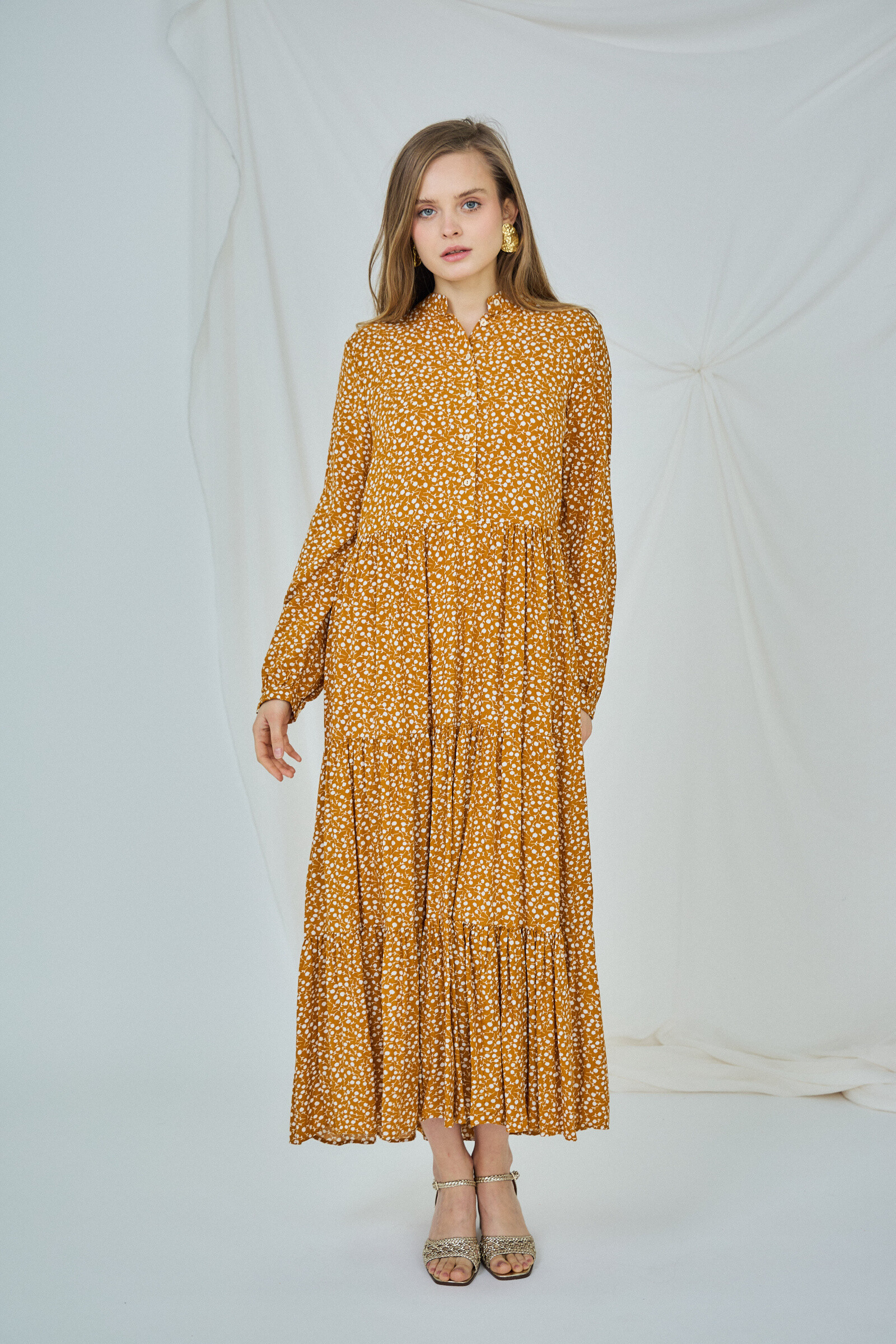 Mayorista LAST QUEEN OUTLET - Vestido largo estilo camisero estampado, corte holgado y frunces