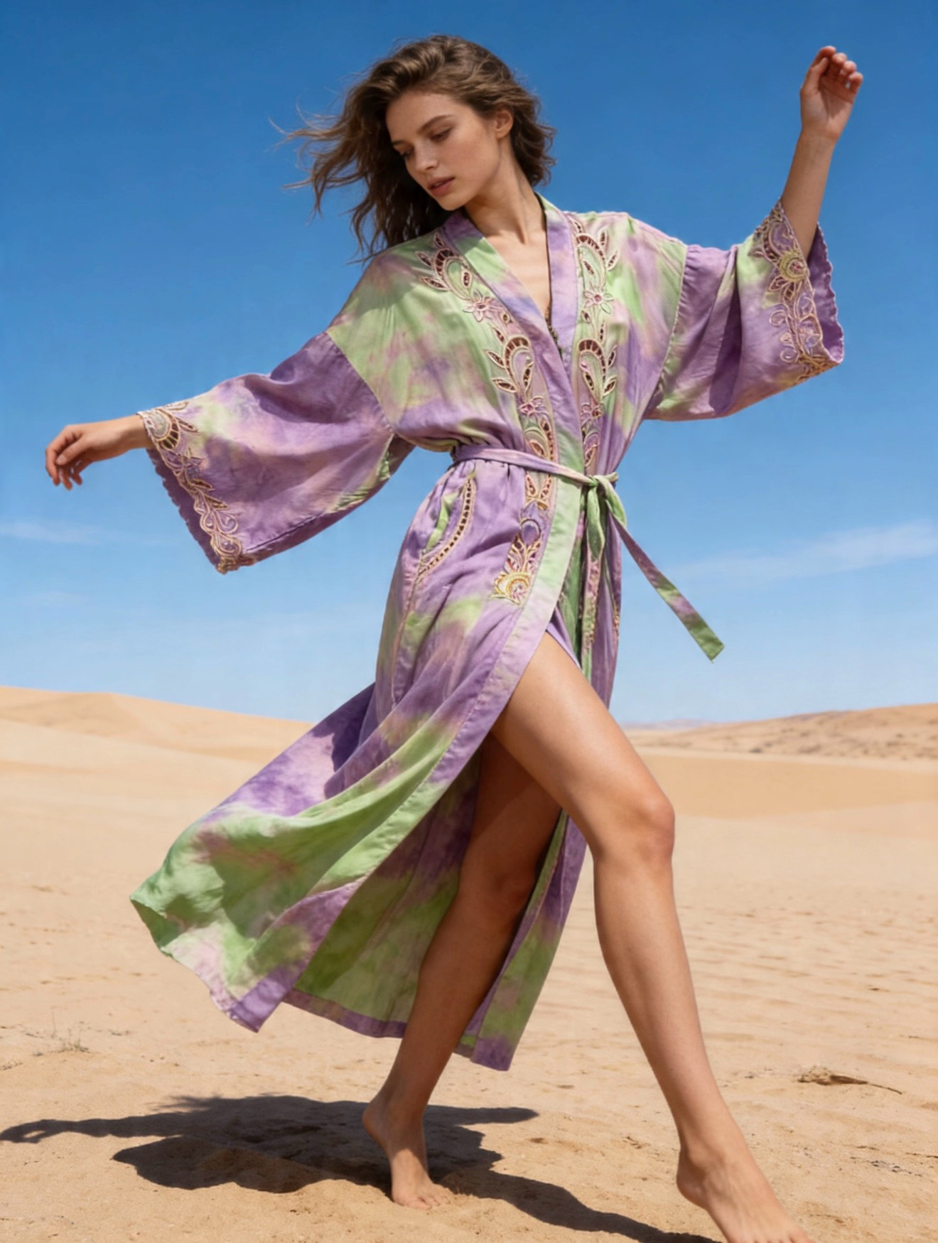 Mayorista Last Queen - Vestido kimono fluido con bordados calados, corte acampanado, bolsillos invisibles