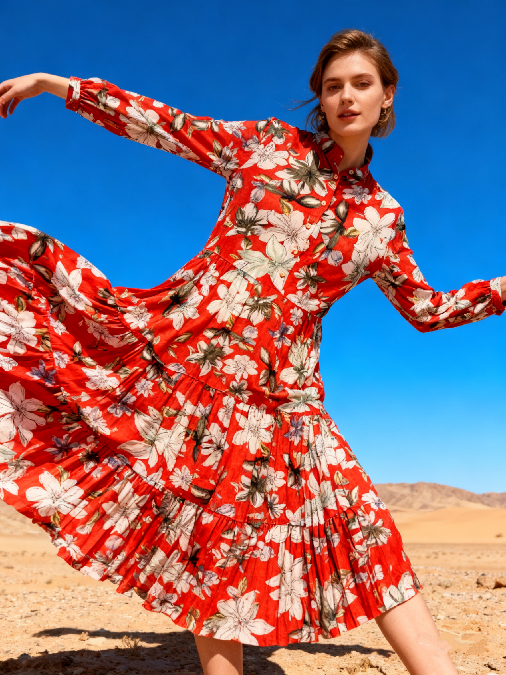 Wholesaler Last Queen - Flowy shirt-style dress with floral print, buttoned front, smooth fabric 43% silk