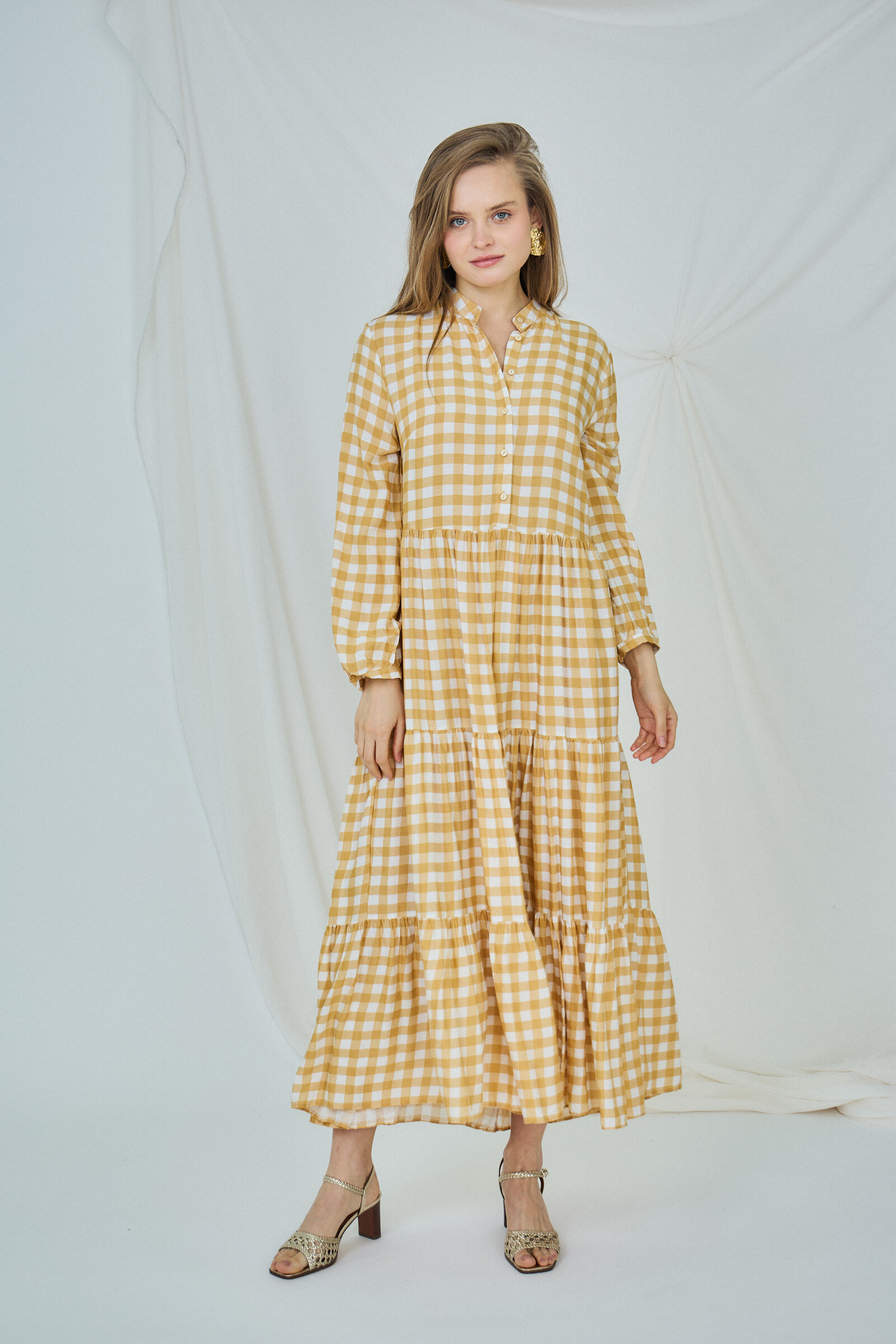 Mayorista LAST QUEEN OUTLET - Vestido largo estilo camisero estampado, corte holgado y frunces