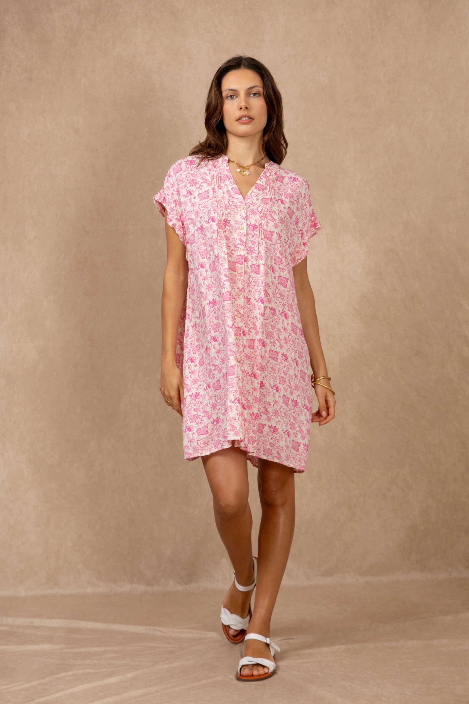 Mayorista Last Queen - Vestido camisero con estampado floral y cuello en V