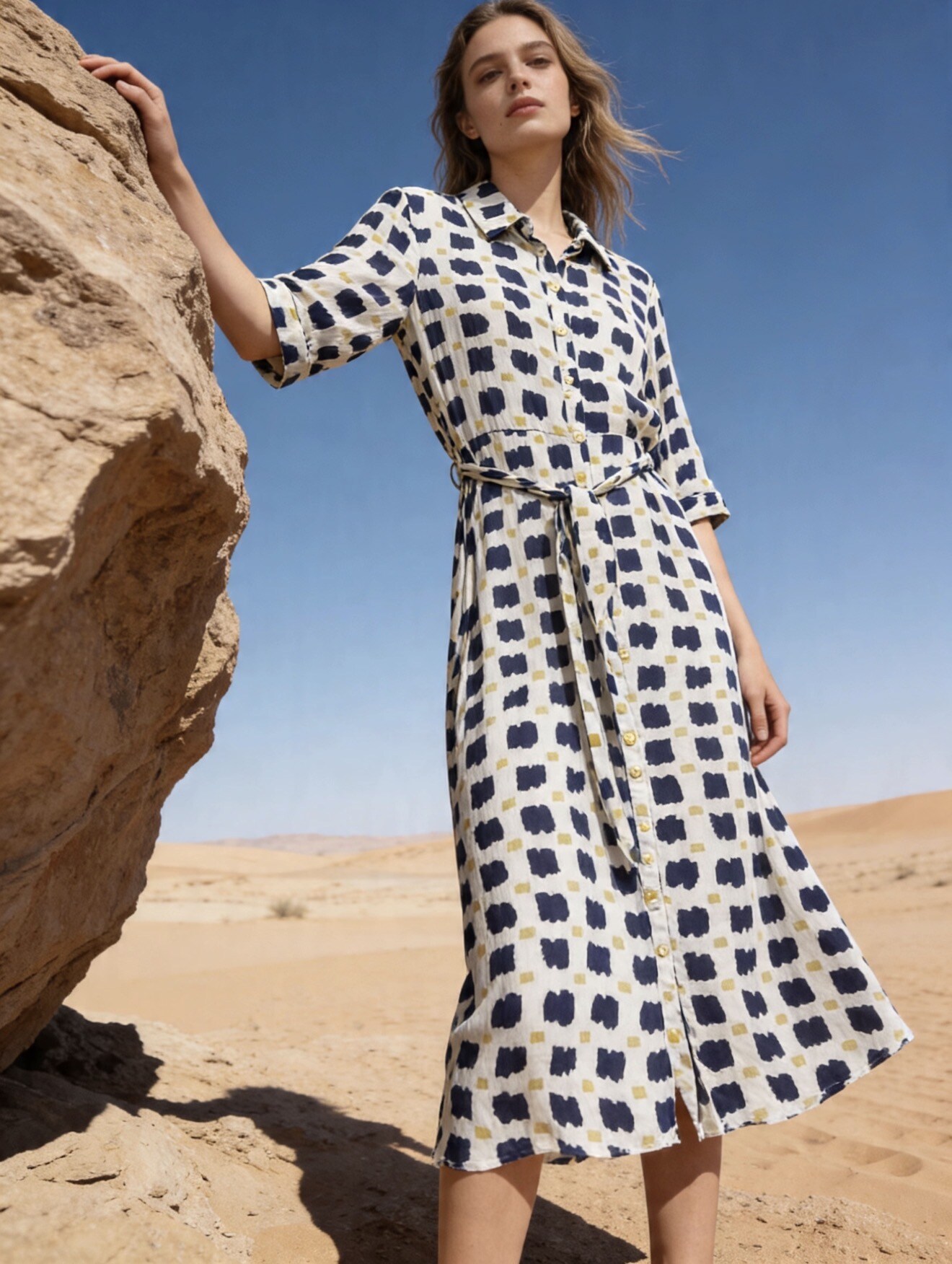Mayorista Last Queen - Vestido largo fluido estilo camisa con cinturón y estampado