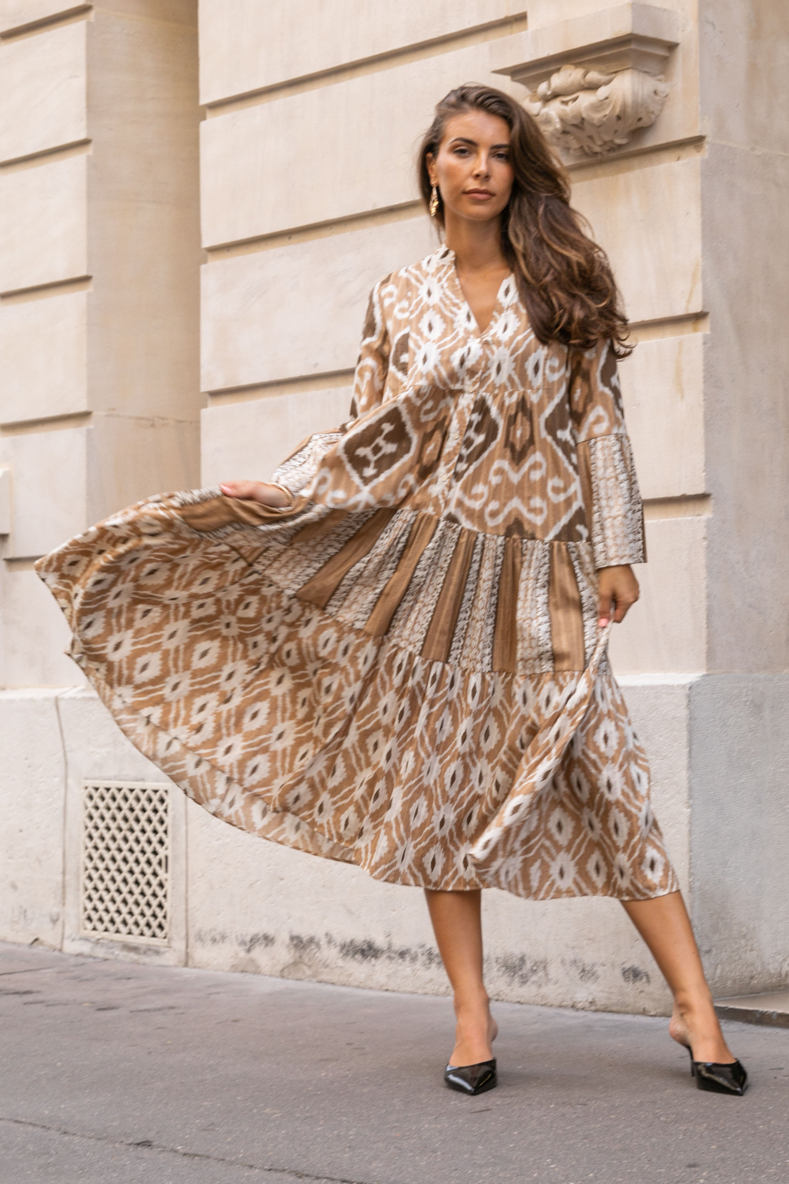 Grossiste Last Queen - Robe long imprimée  avec Lurex, coupe ample avec  fronces