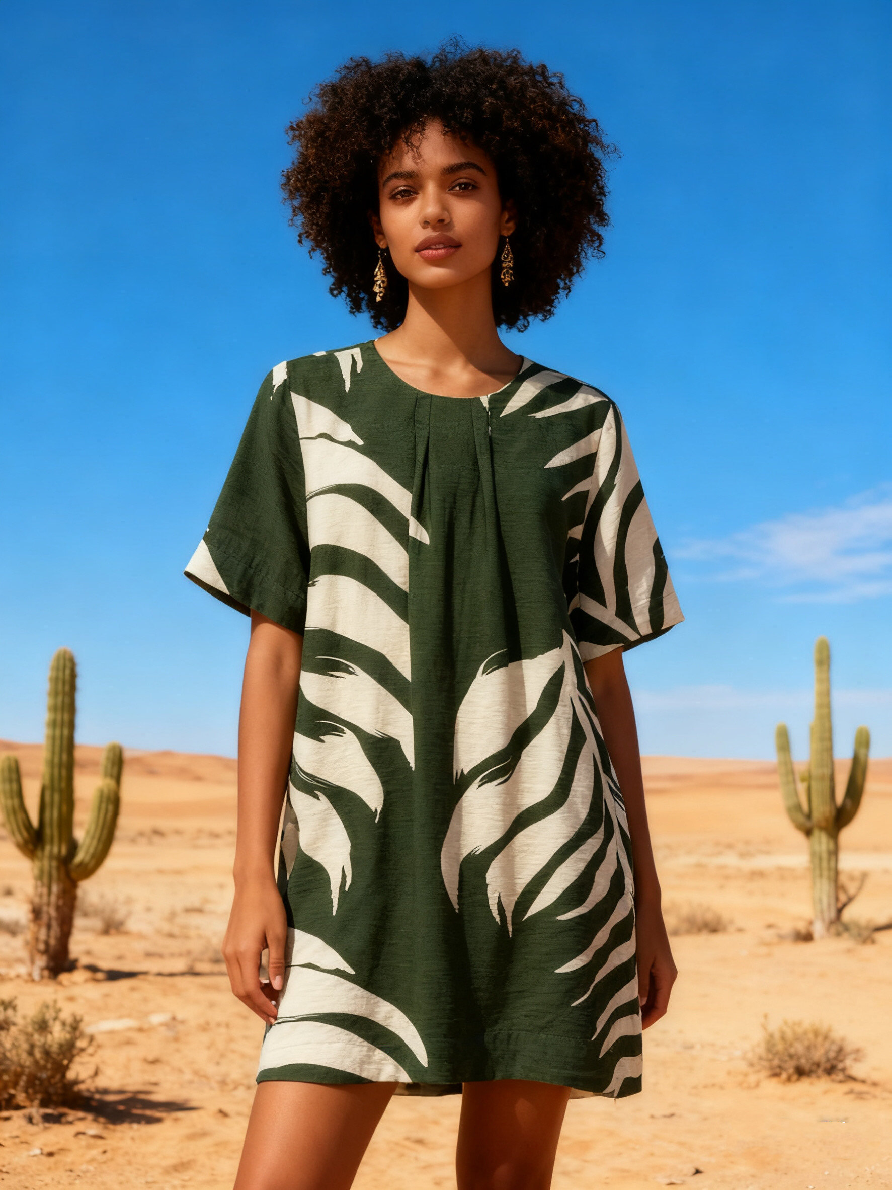 Wholesaler Last Queen - Tropical print dress with round neckline