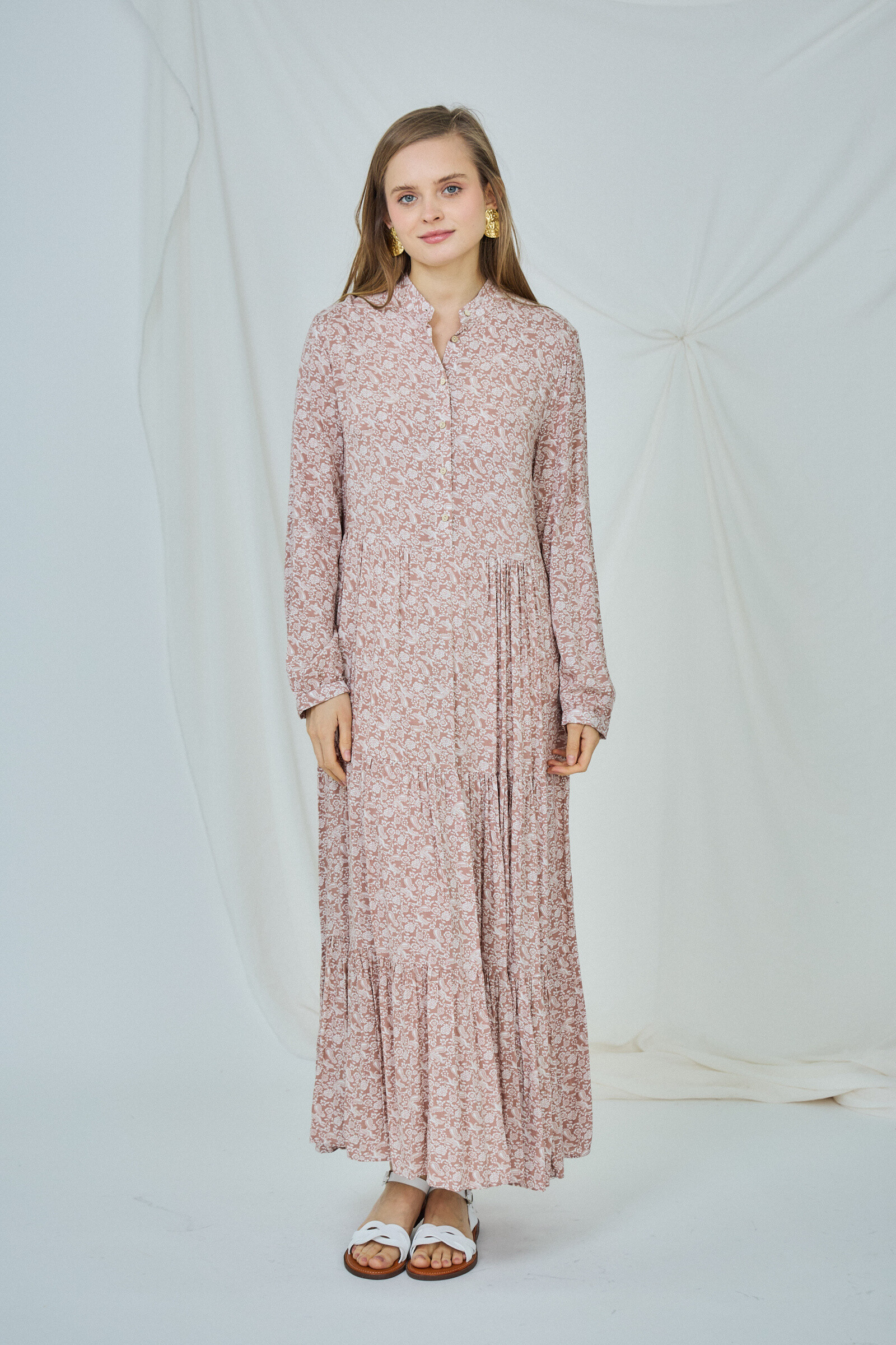 Mayorista LAST QUEEN OUTLET - Vestido largo estilo camisero estampado, corte holgado y frunces