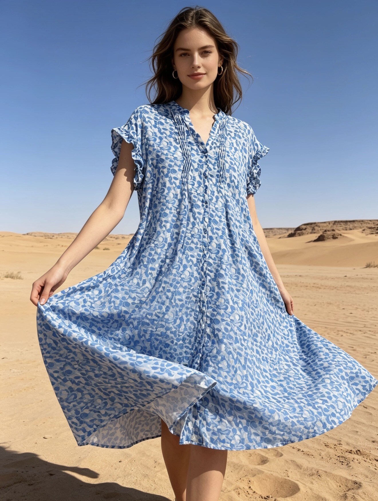 Großhändler Last Queen - Fließendes Hemdblusenkleid mit Print, ausgestellter Schnitt mit Raffungen, Seidengefühl