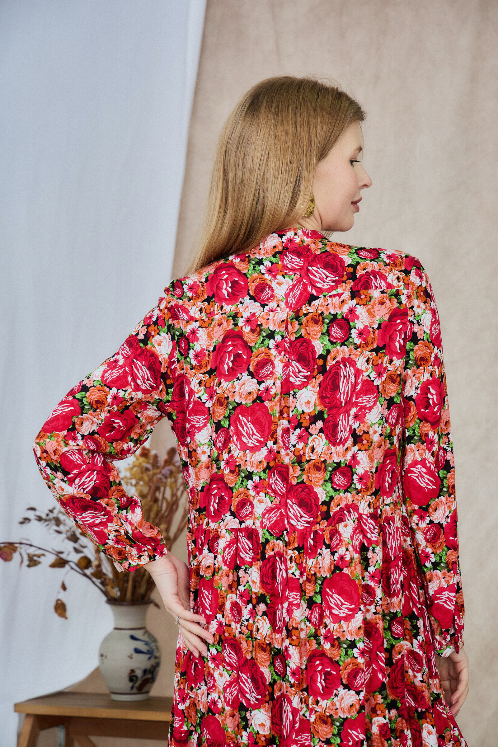Vestido largo estilo camisero estampado, corte holgado y frunces - Rojo - 3 - formato grande