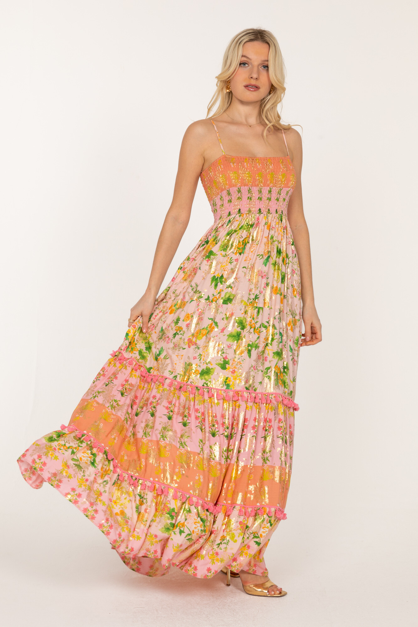 Wholesaler Last Queen - Long bohemian print dress with pompoms with gold effect
