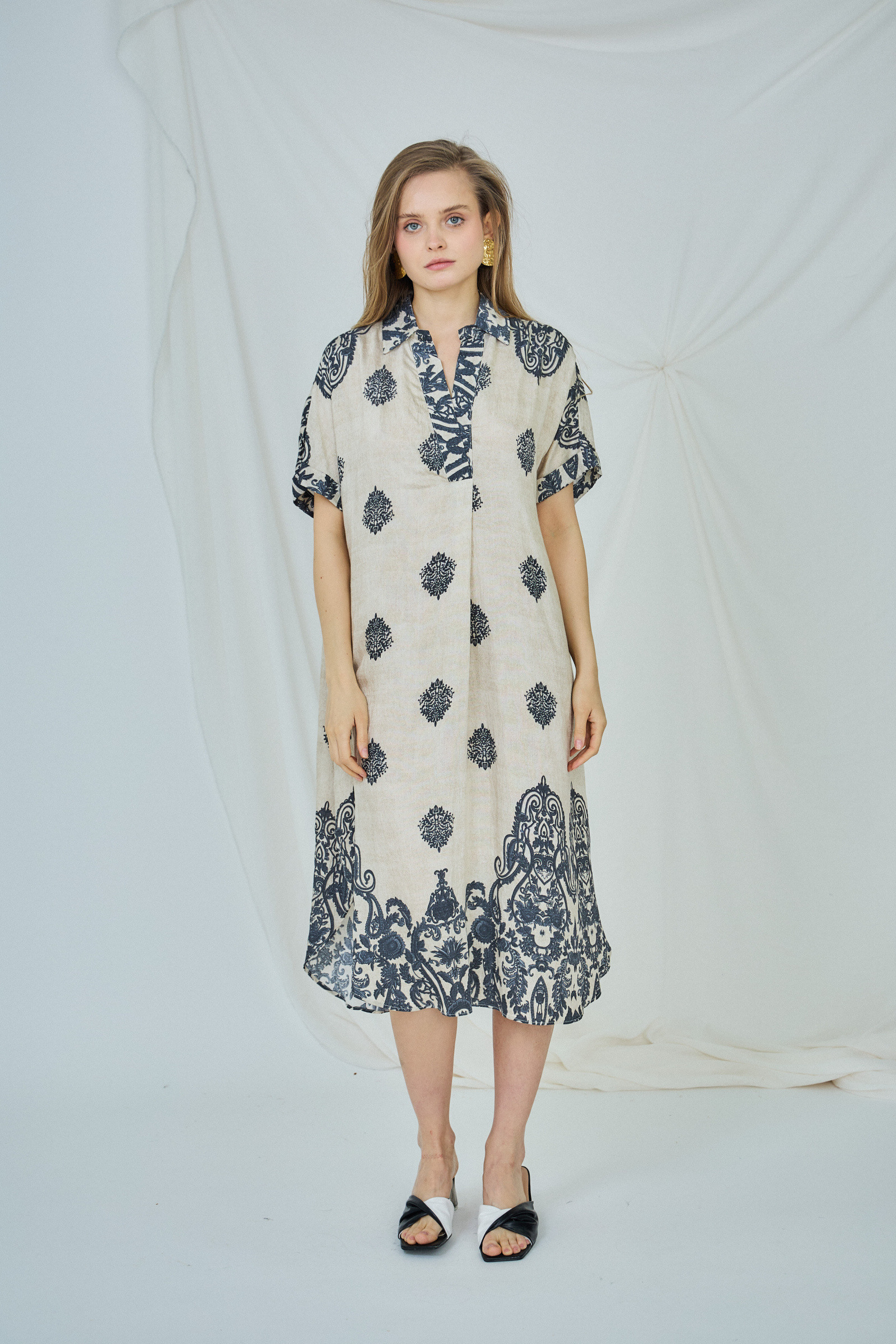 Wholesaler Last Queen - Printed shirt dress, flared cut with shirt collar