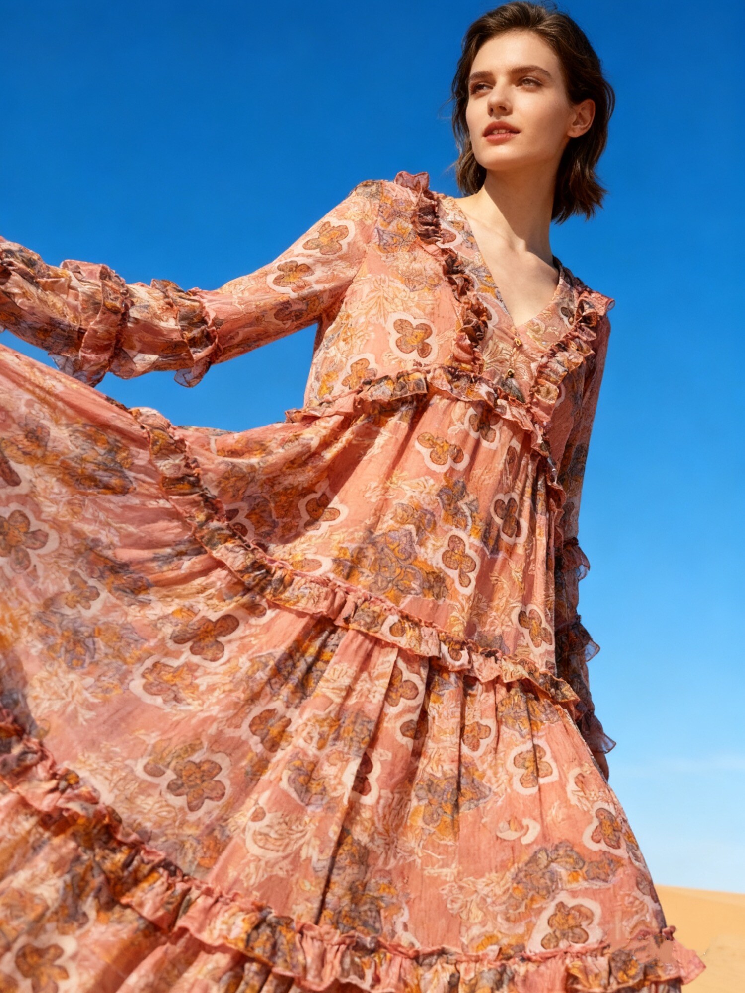 Wholesaler Last Queen - Flowy long dress with ruffled floral print details