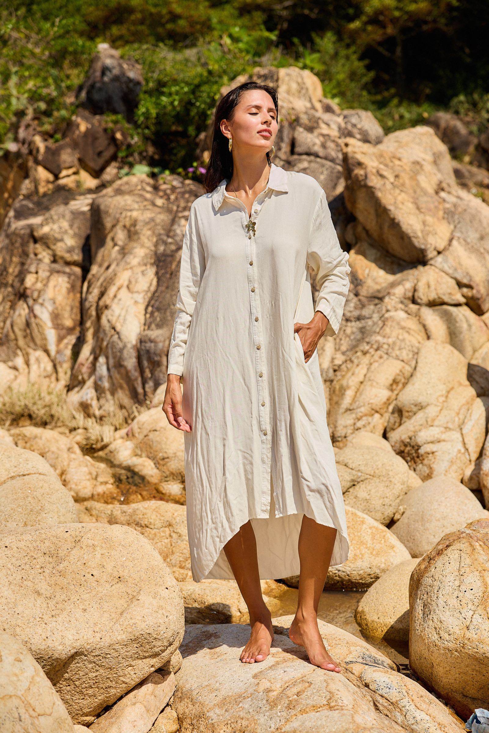 Grossiste Last Queen - Robe chemise style délavé ,  coupe évasée avec poches invisibles