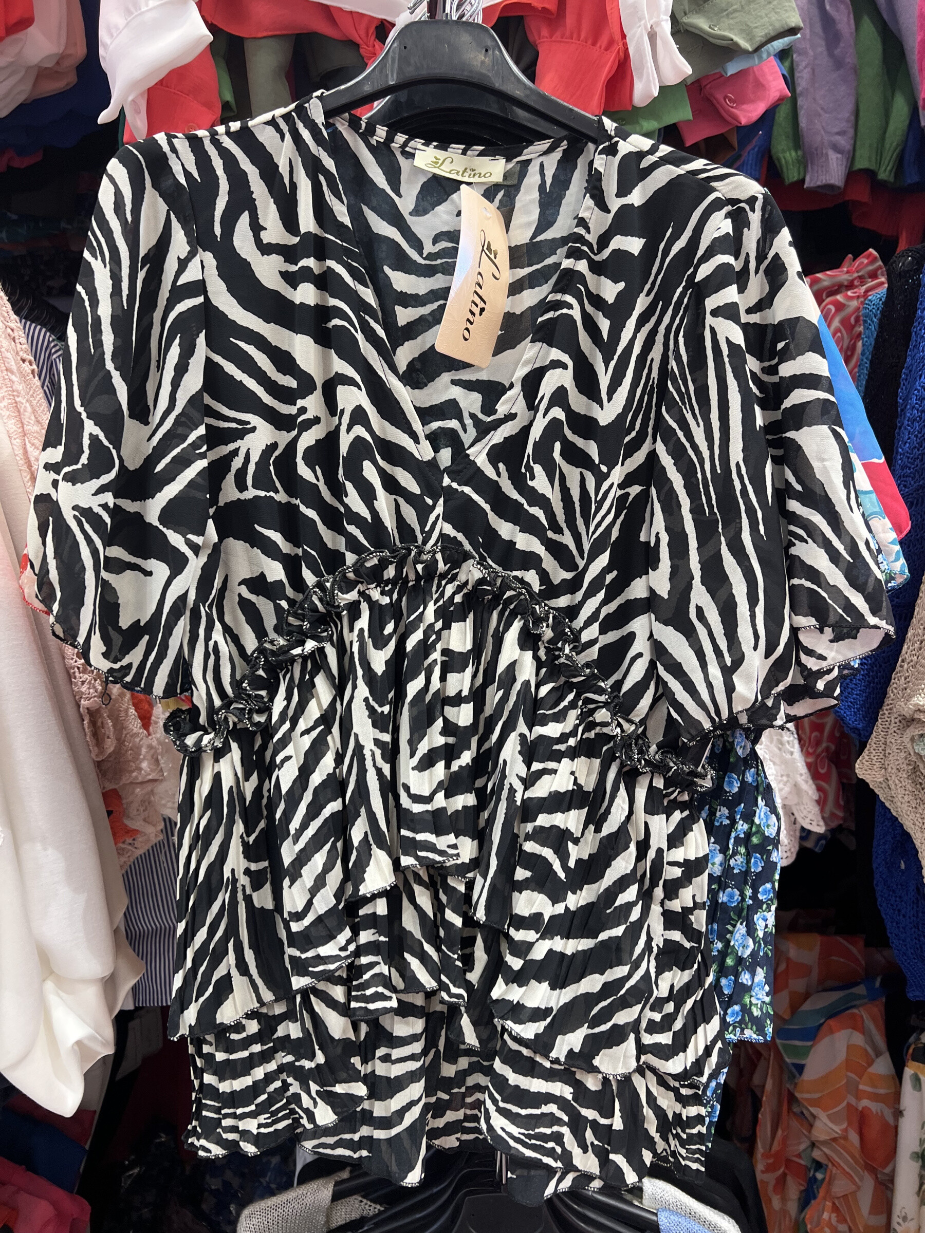 Mayorista LATINO - Blusa bohemia vibrante