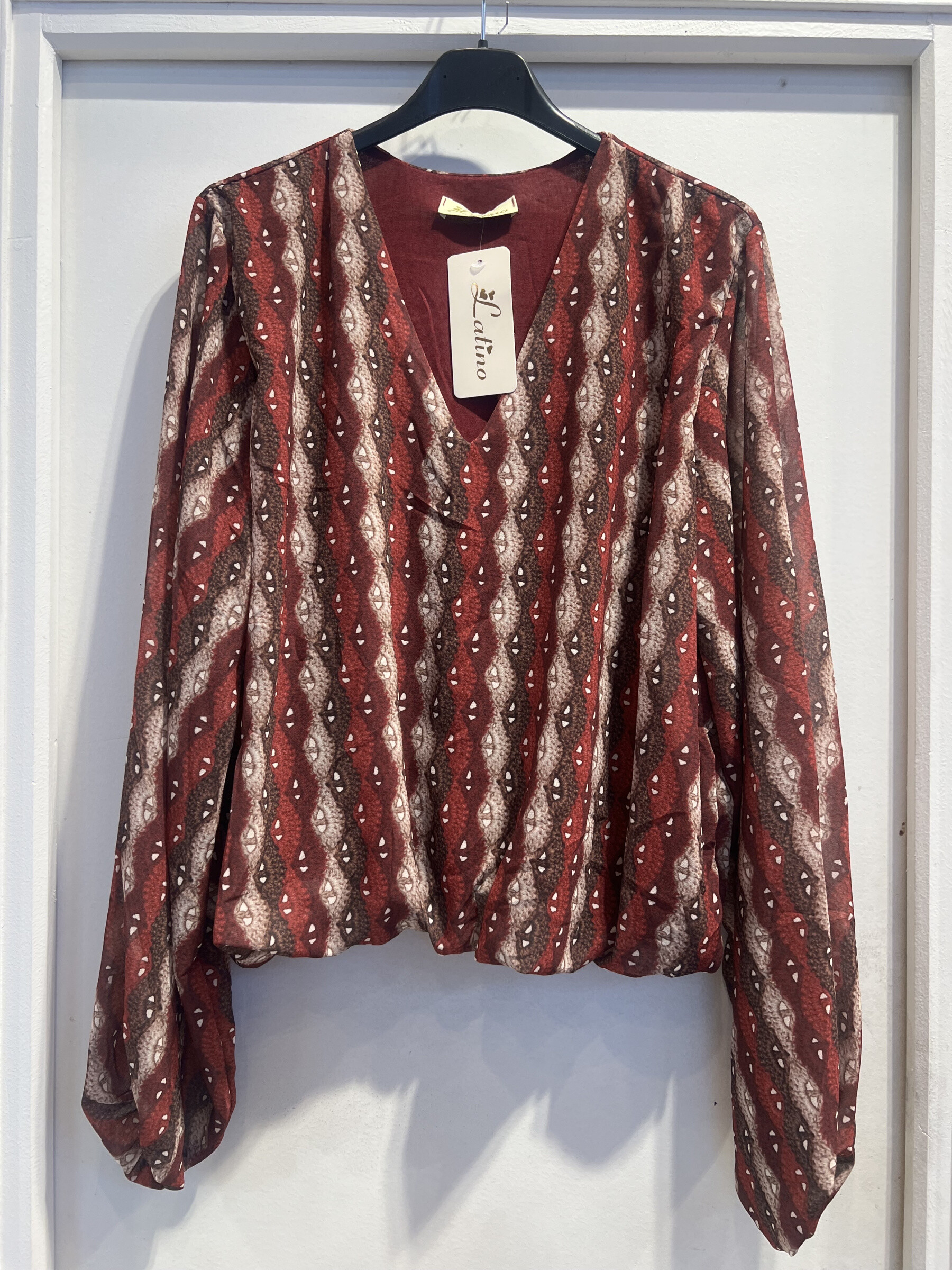 Wholesaler LATINO - Fluid long -sleeved blouse, Missoni Bordeaux print