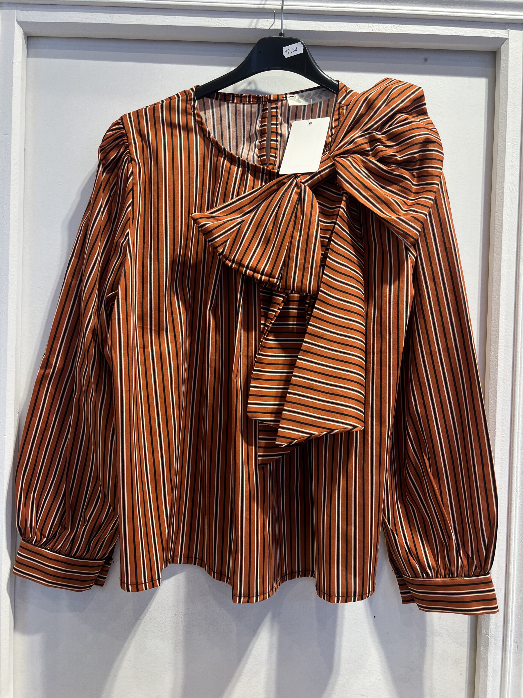 Wholesaler LATINO - Long -sleeved Cotton Brick Sleeve Blouse