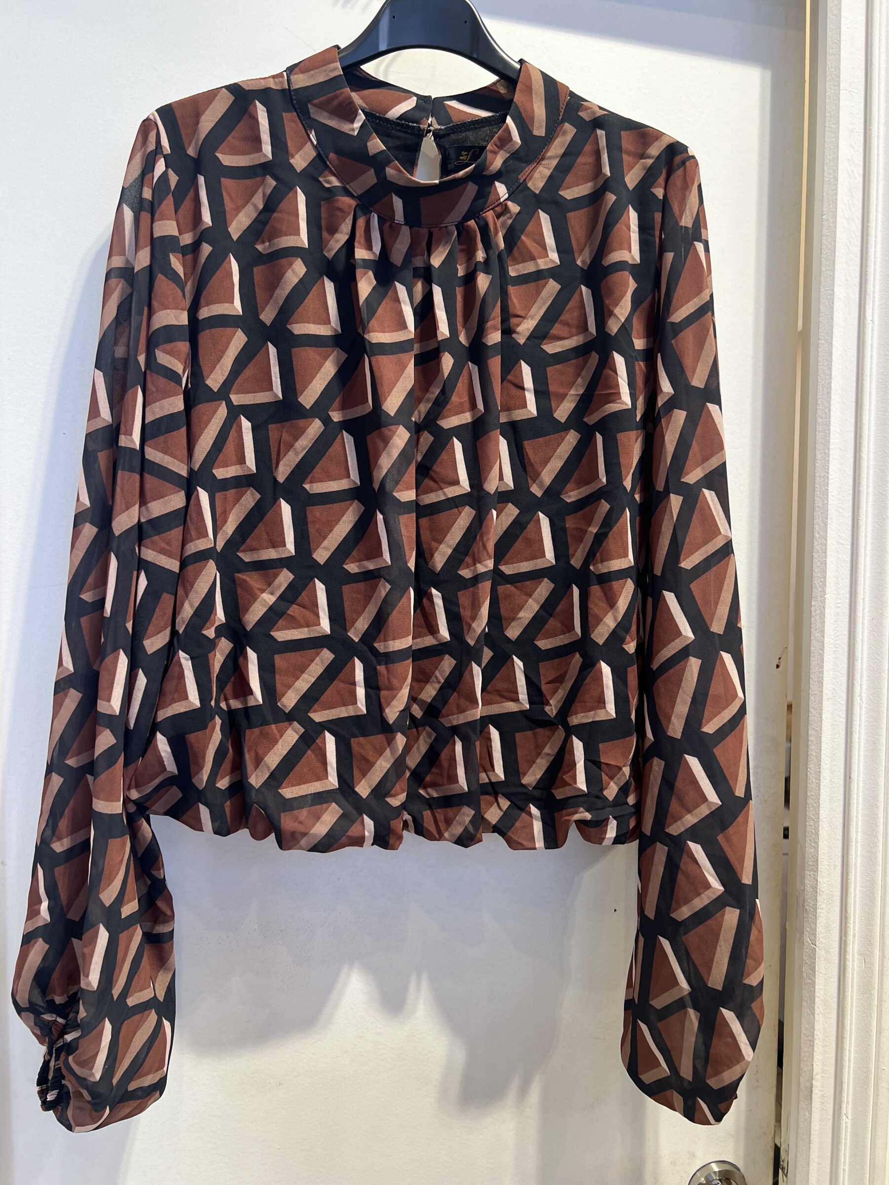 Wholesaler LATINO - Fluid blouse, long -sleeved collar long