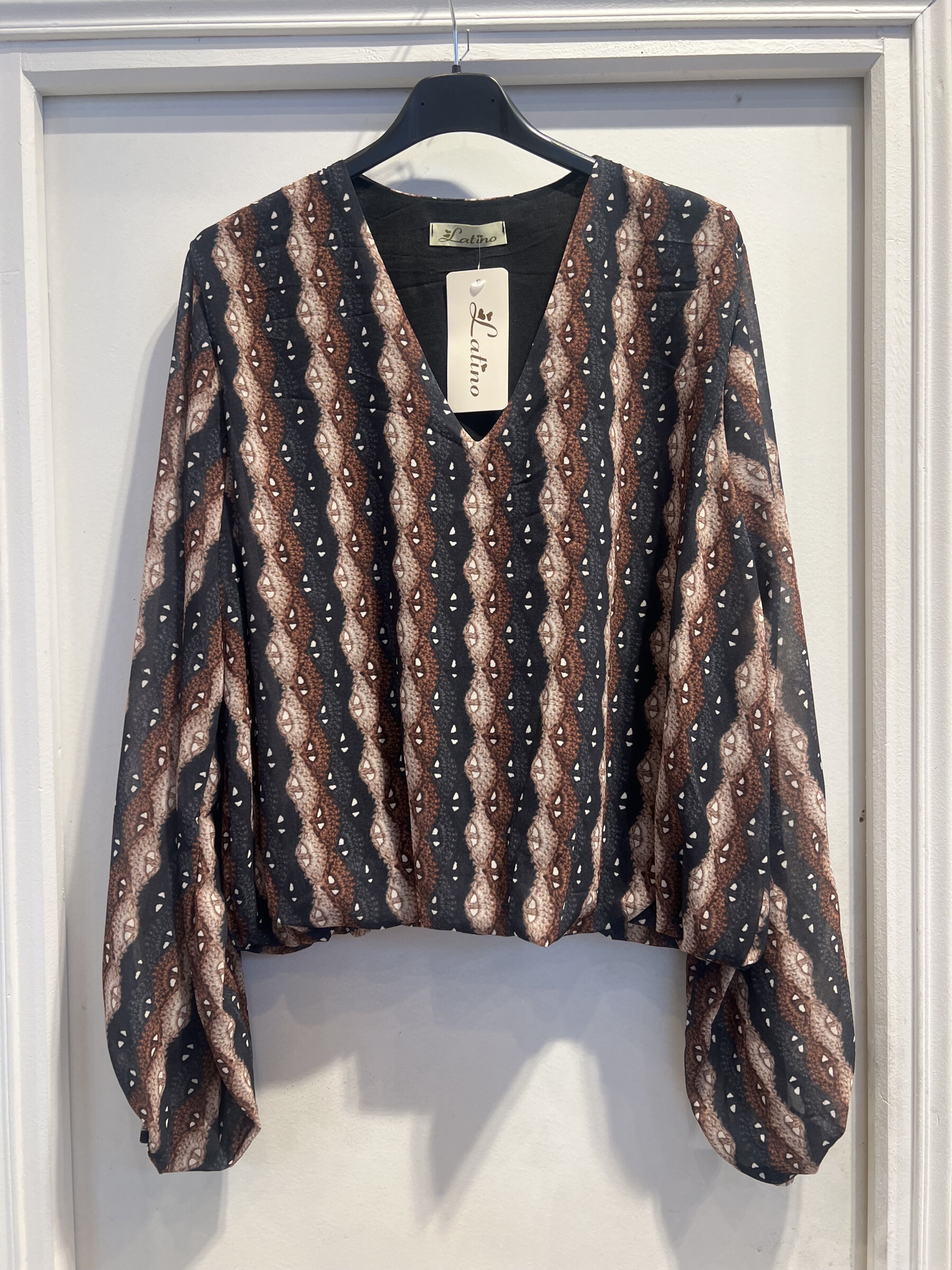 Wholesaler LATINO - Fluid long -sleeved blouse, Missoni Black print