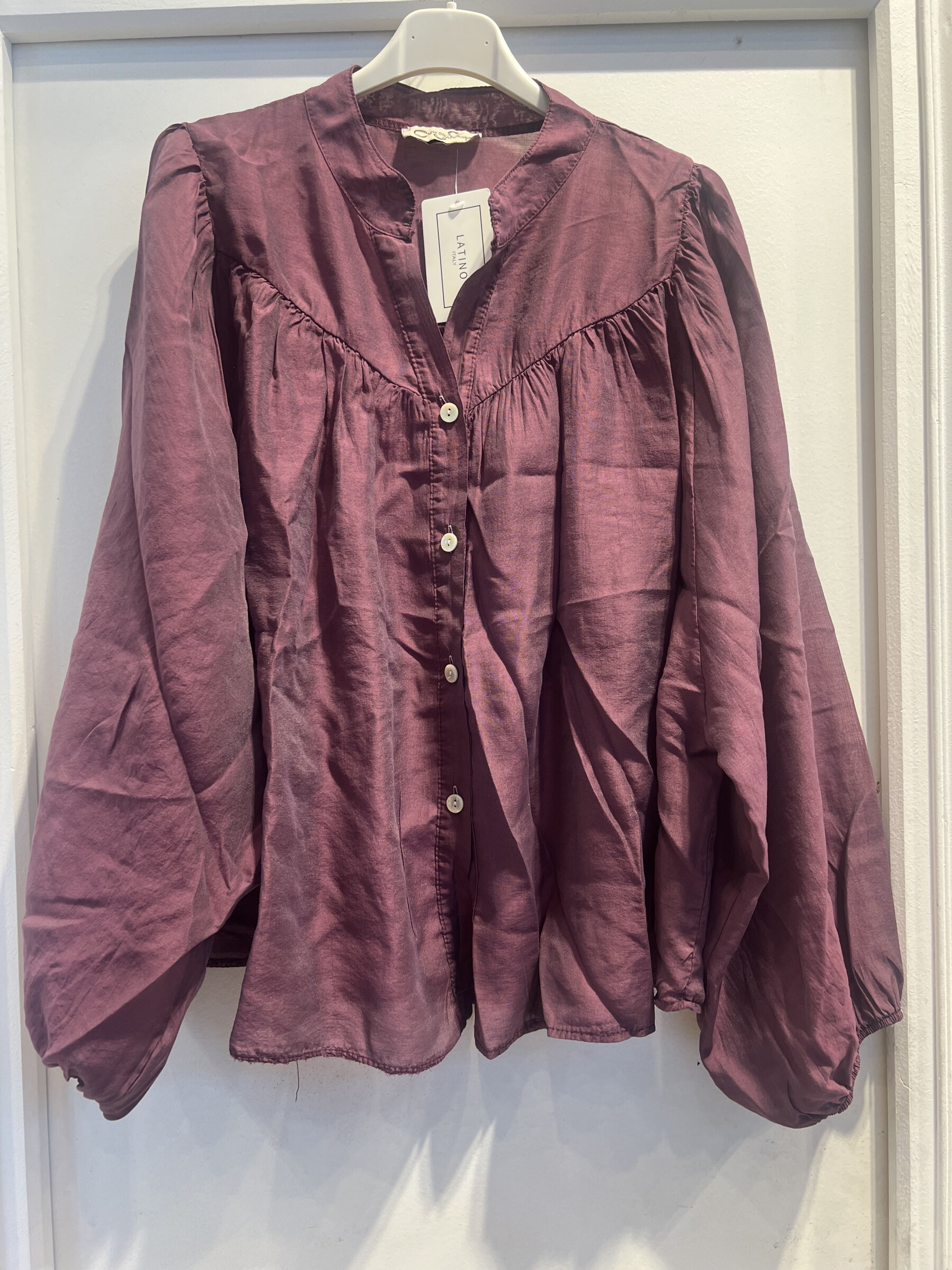 Grossista LATINO - Camicia a scintilla luma, colore prugna
