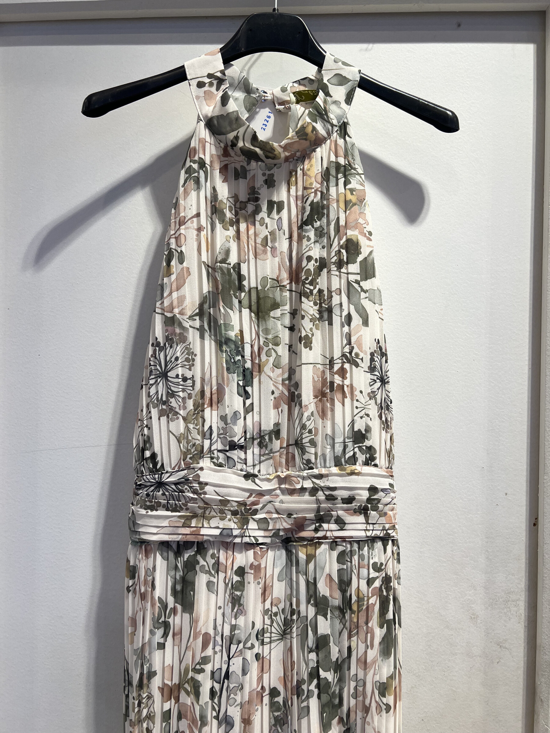 Wholesaler LATINO - Long -printed pleated combination, bare back