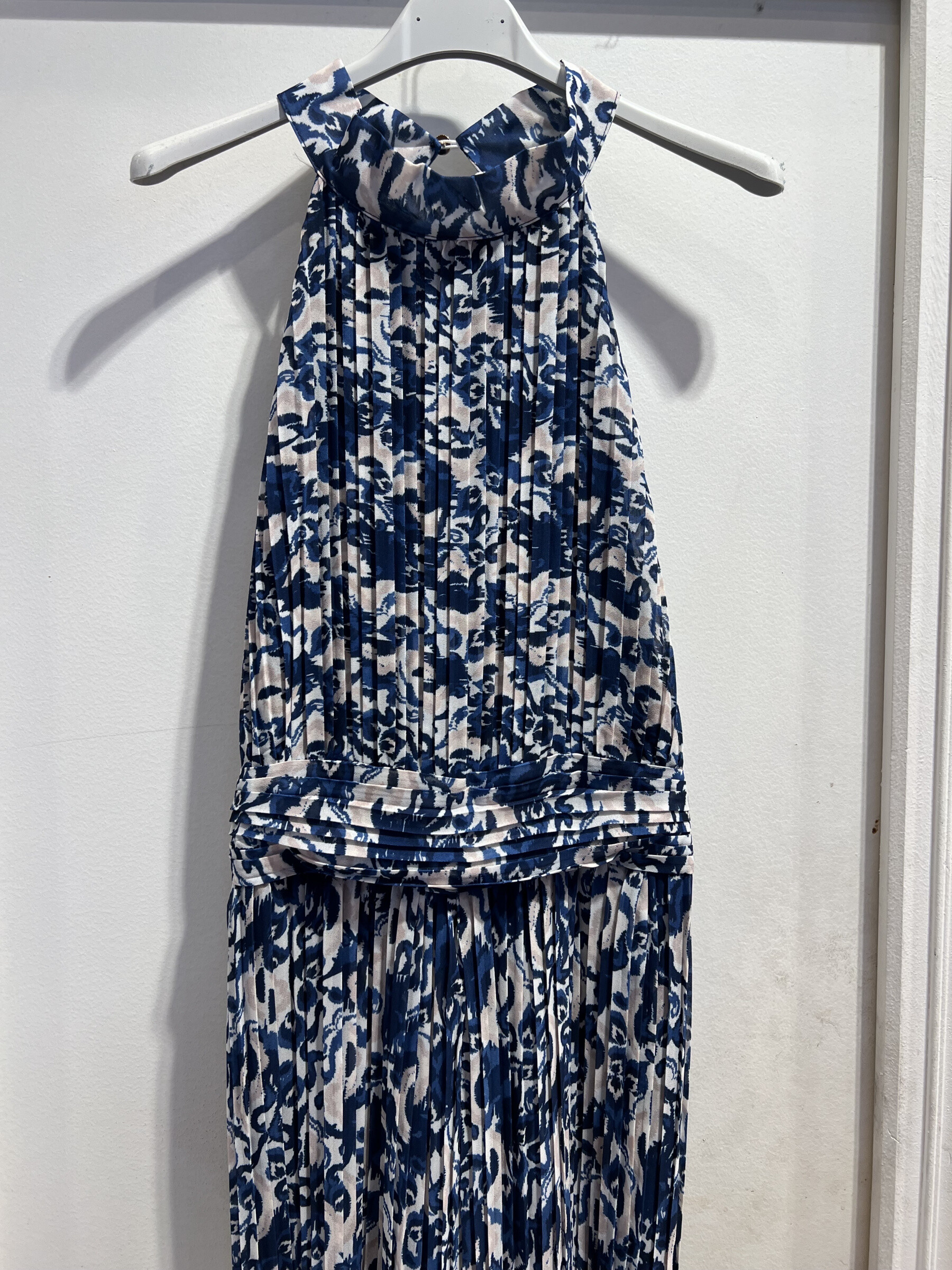 Wholesaler LATINO - Fluid, sleeveless combination