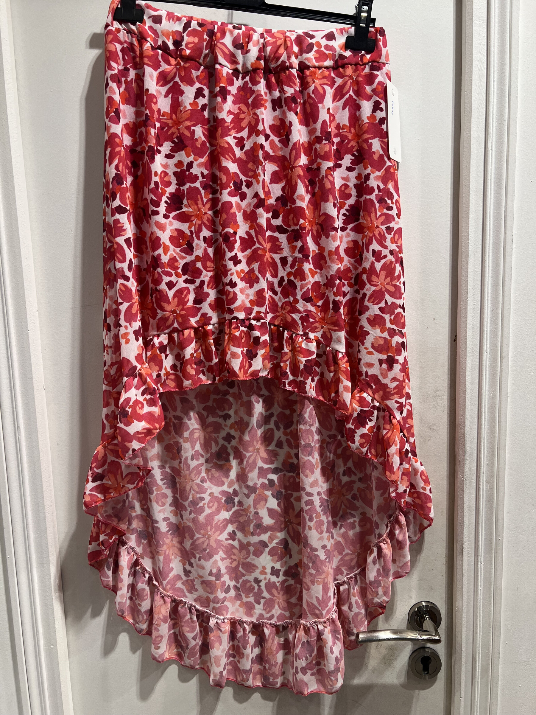 Wholesaler LATINO - Asymmetrical steering wheel printed skirt