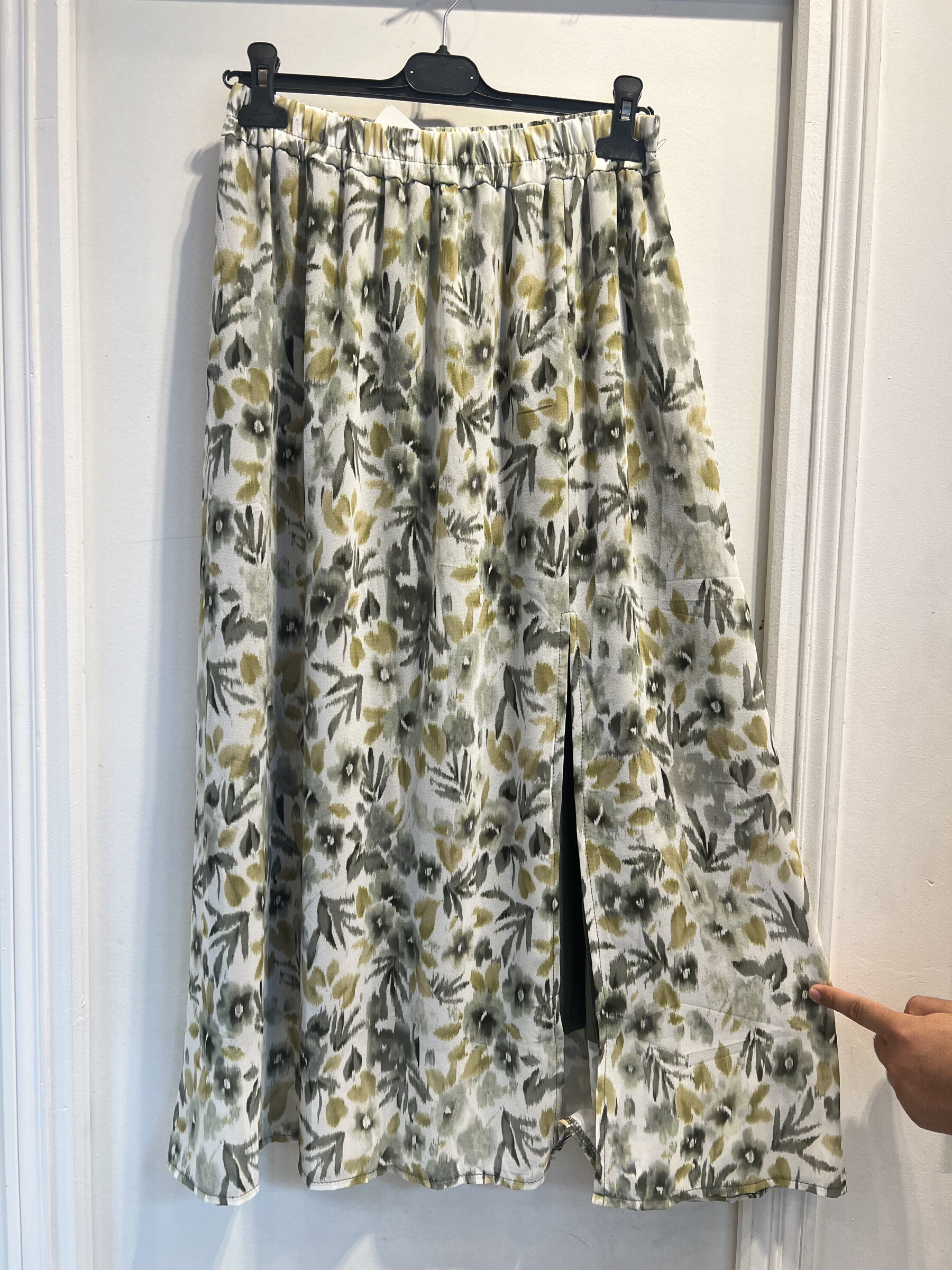 Wholesaler LATINO - Printed long split skirt
