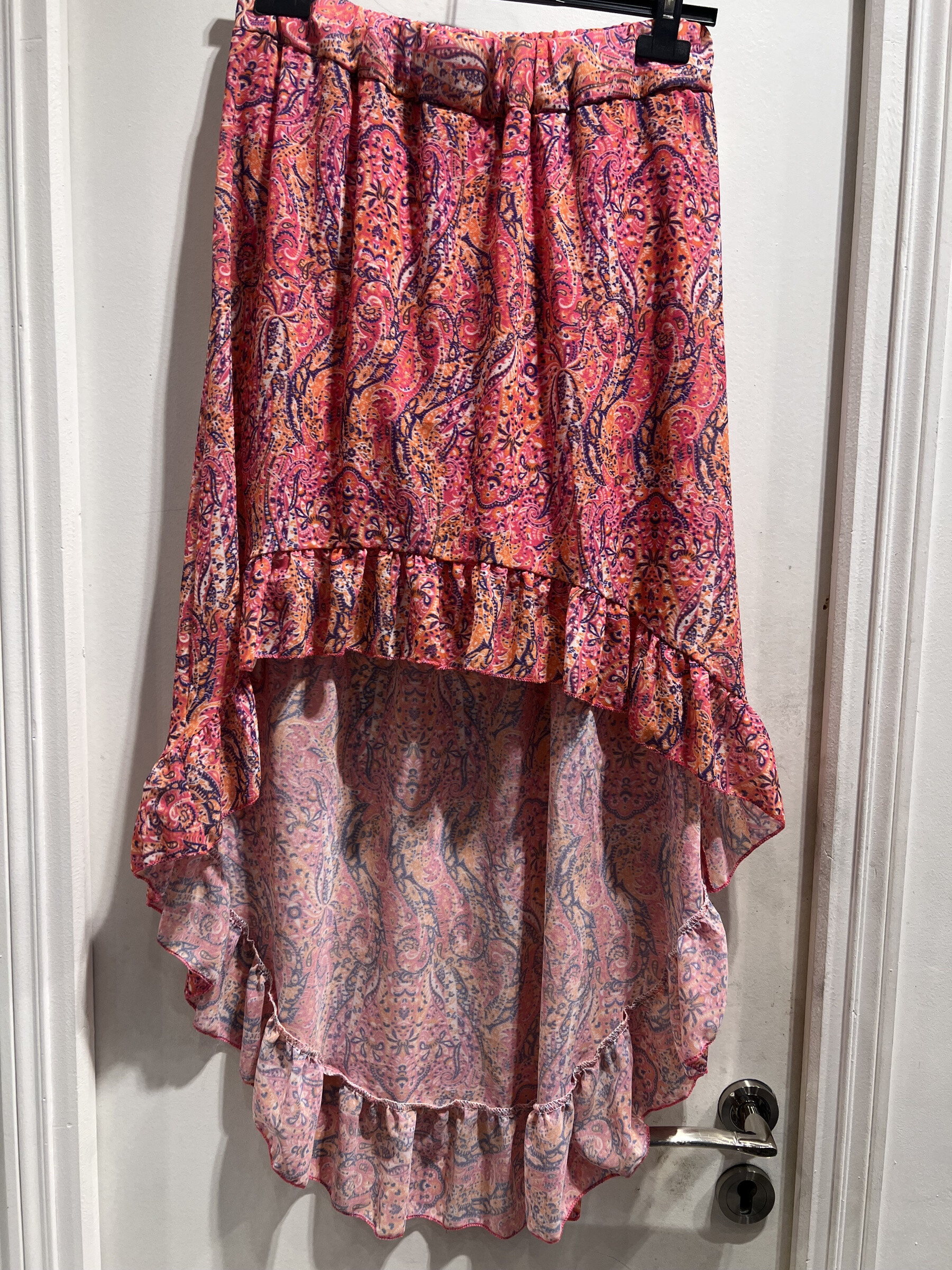 Wholesaler LATINO - Asymmetrical steering wheel printed skirt