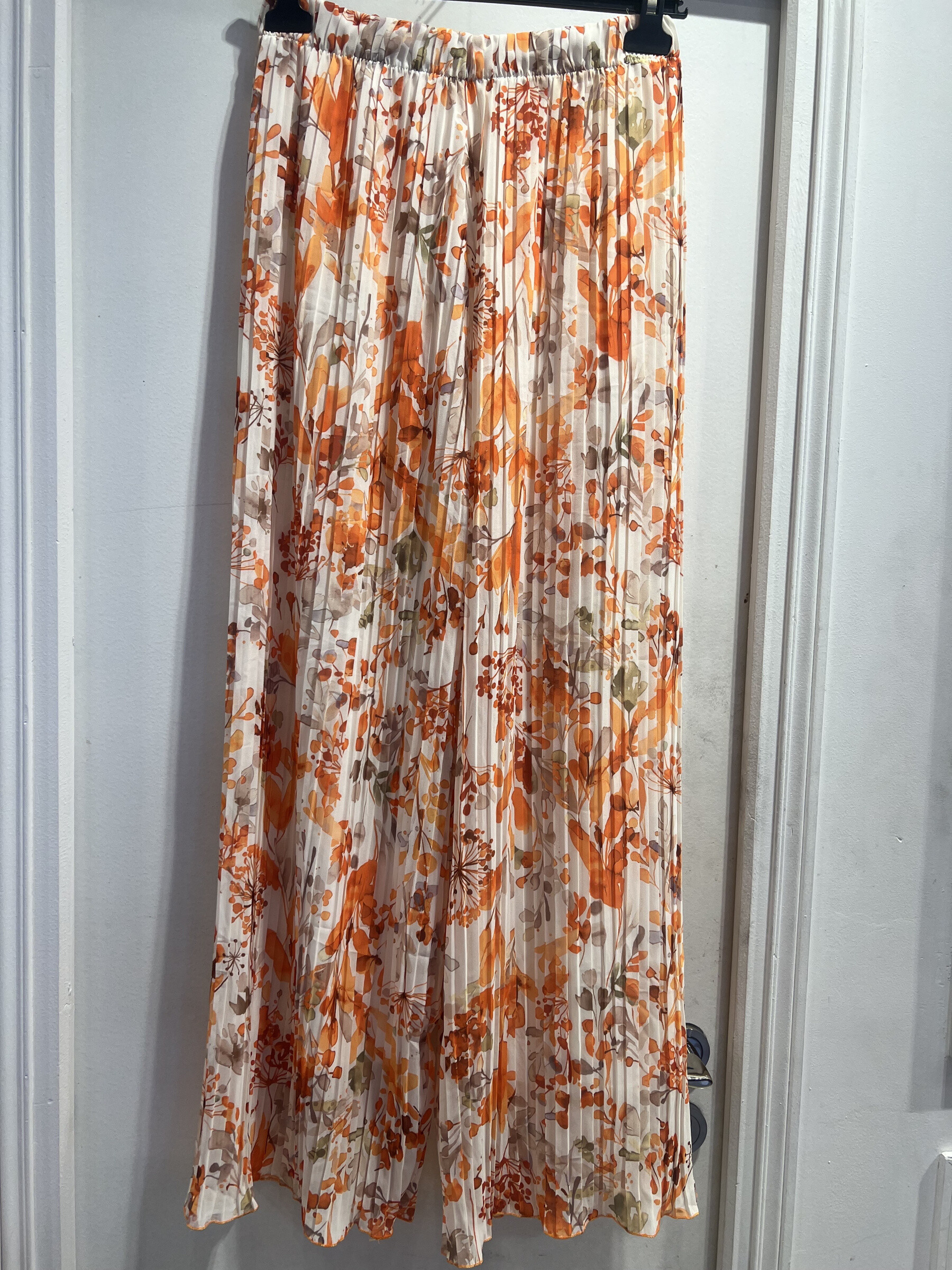 Wholesaler LATINO - Printed pleated fluid fluid pants