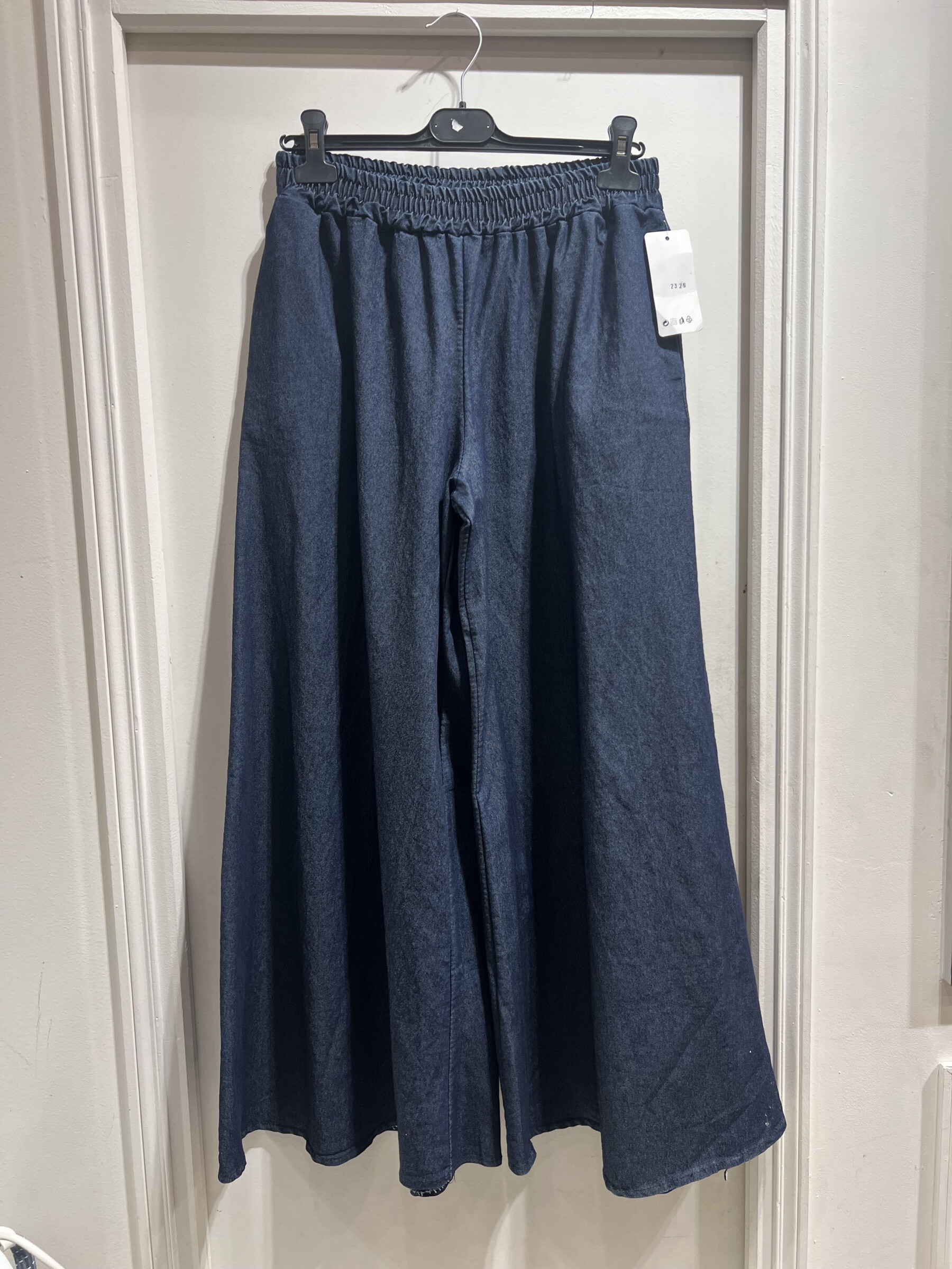Großhändler LATINO - Hose